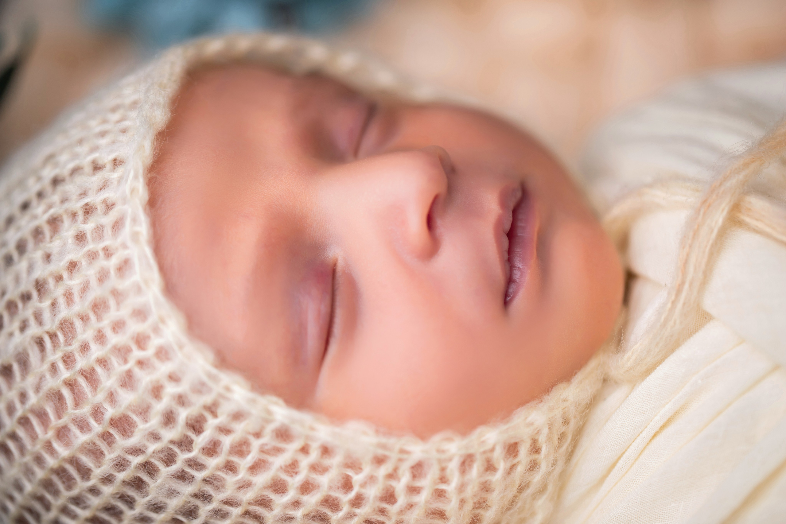 Newborns. Lifestyle and Family Photographer Faryal Saeed