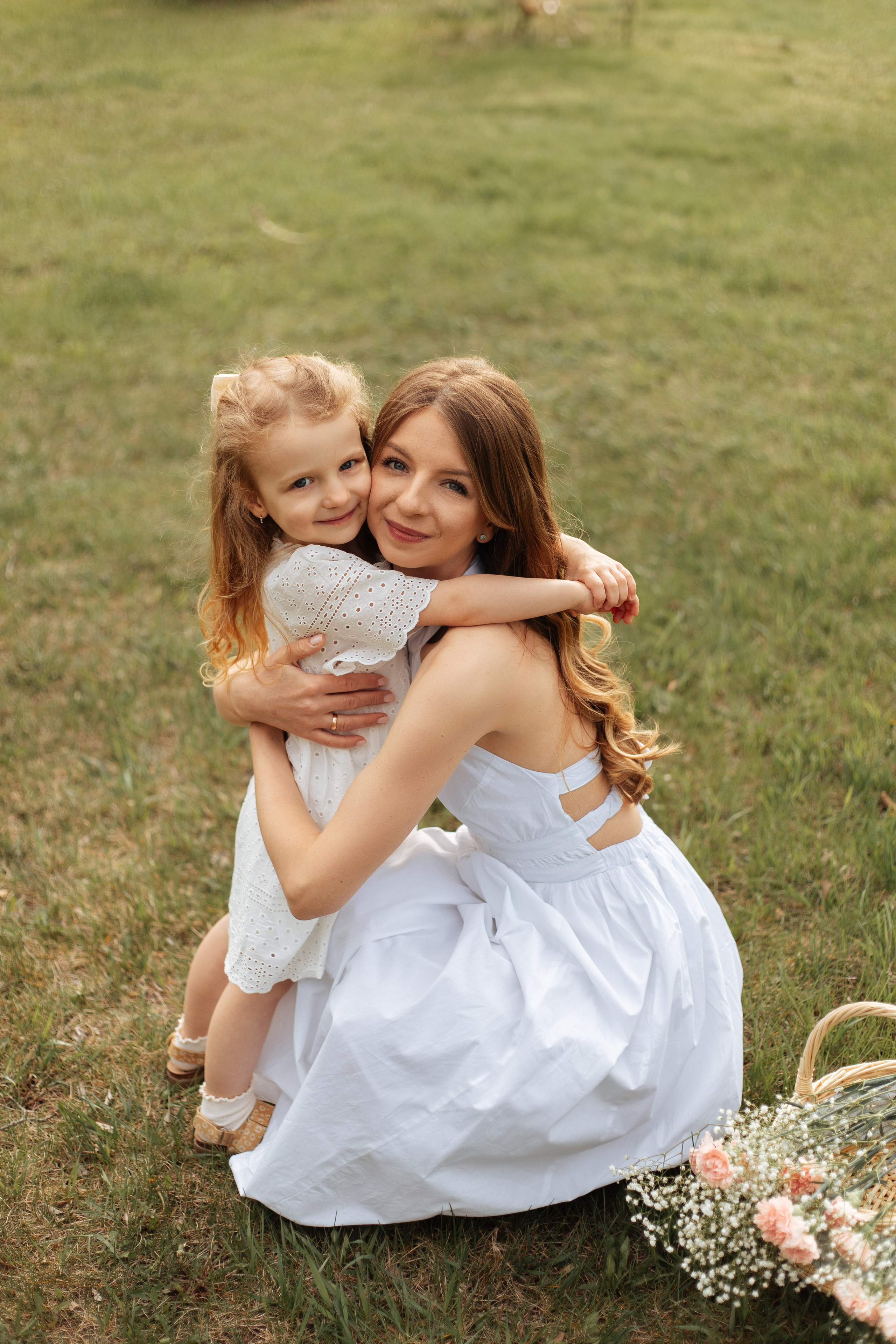 Mother & daughter story. Photographer Elvira Hryshchenko