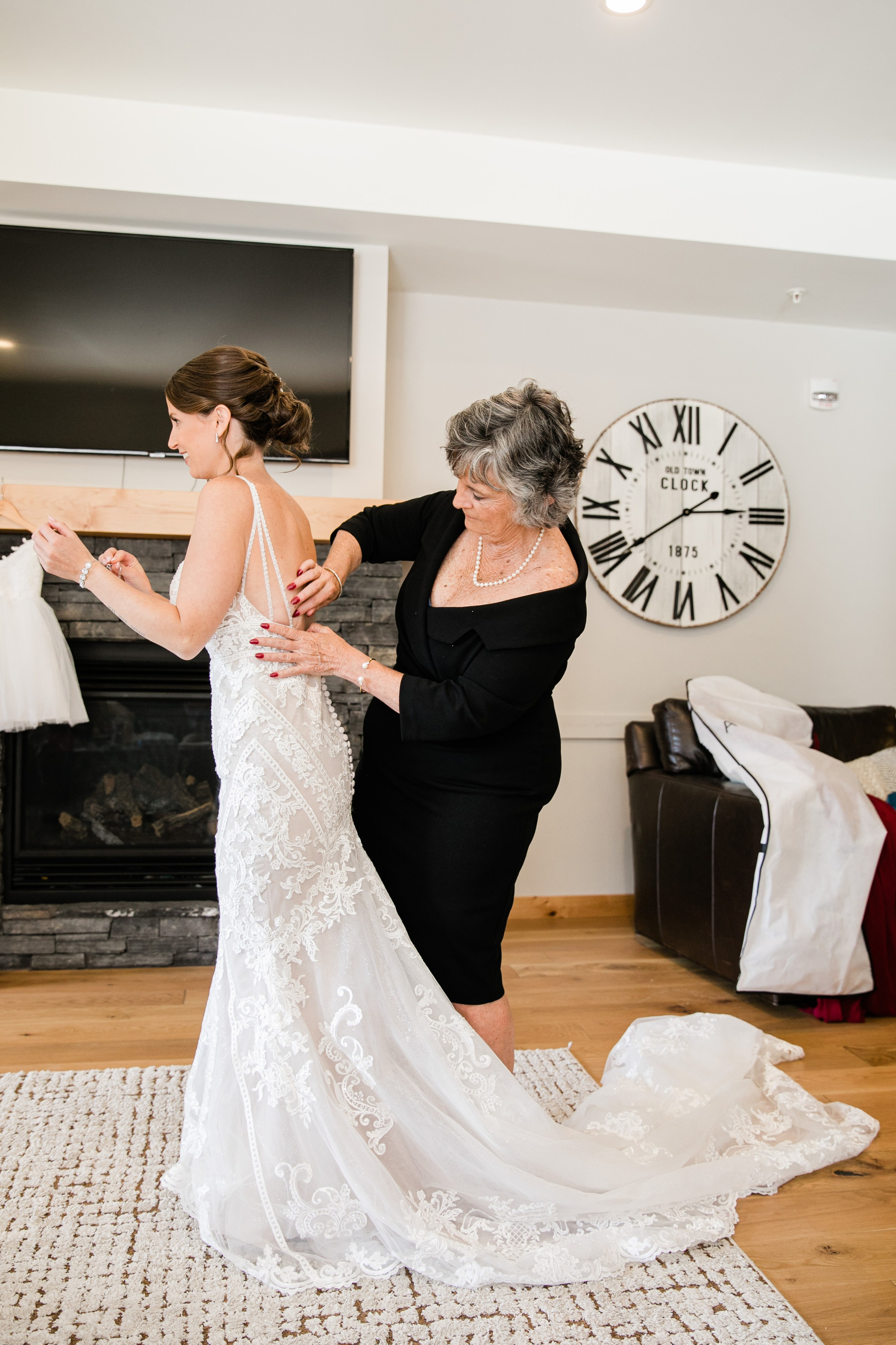 Affordable Calgary Wedding Photography. Ching Li Photography
