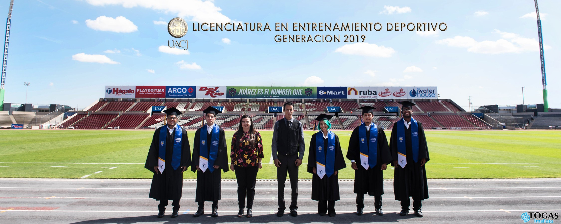 Fotos Grupales de la UACJ. TOGAS IMAFOTO
