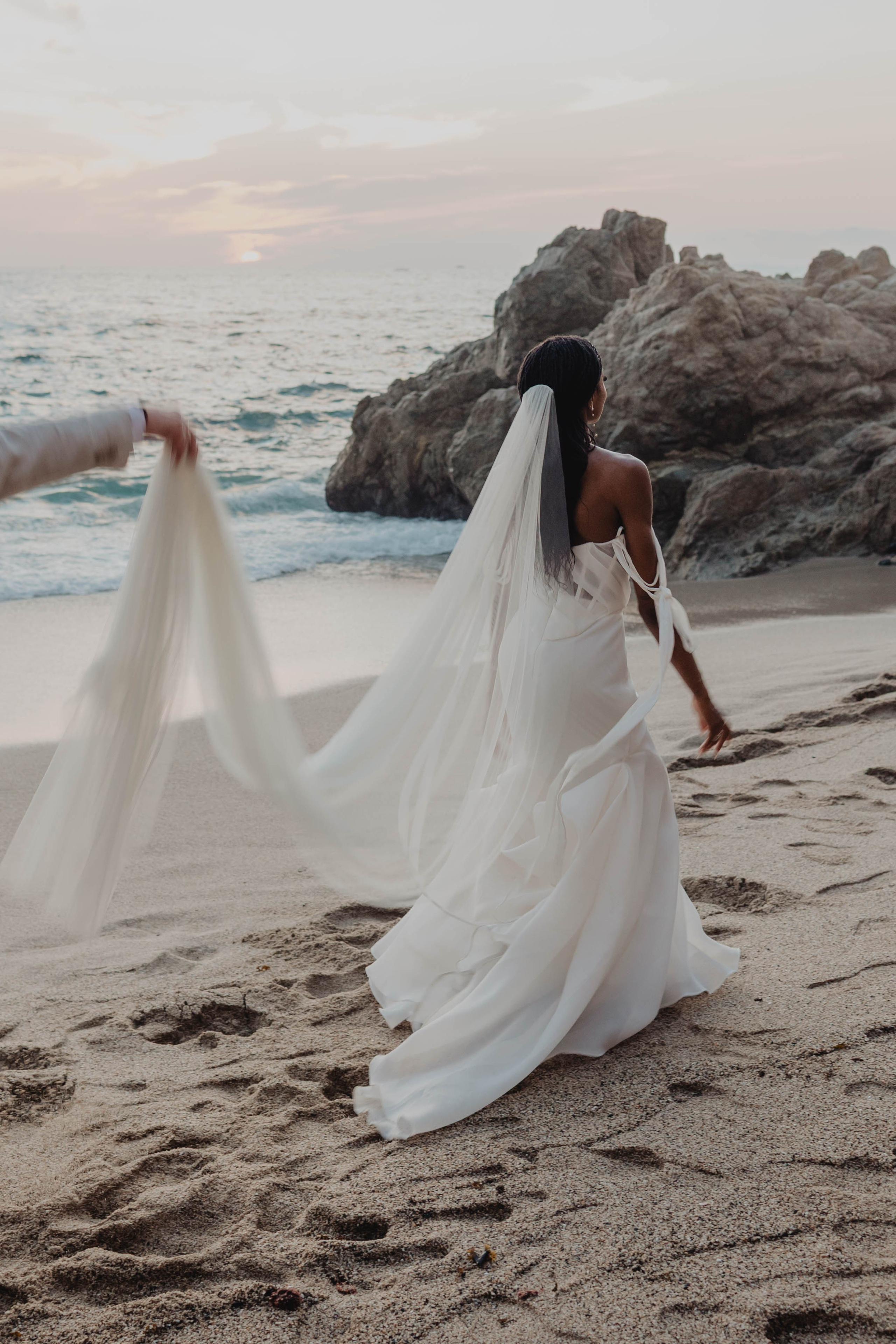 Casa Karma Wedding Photographer Puerto Vallarta 🤍. Fotógrafo de Bodas en Puerto Vallarta y Riviera Nayarit | VL photo & film