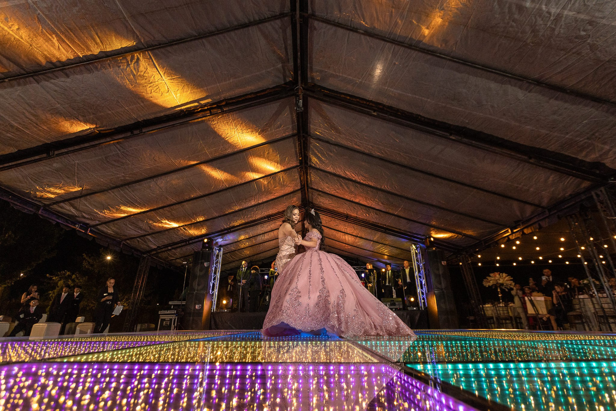 Ángela XV — Más que una celebración, una historia para contar. Lg Fotografia