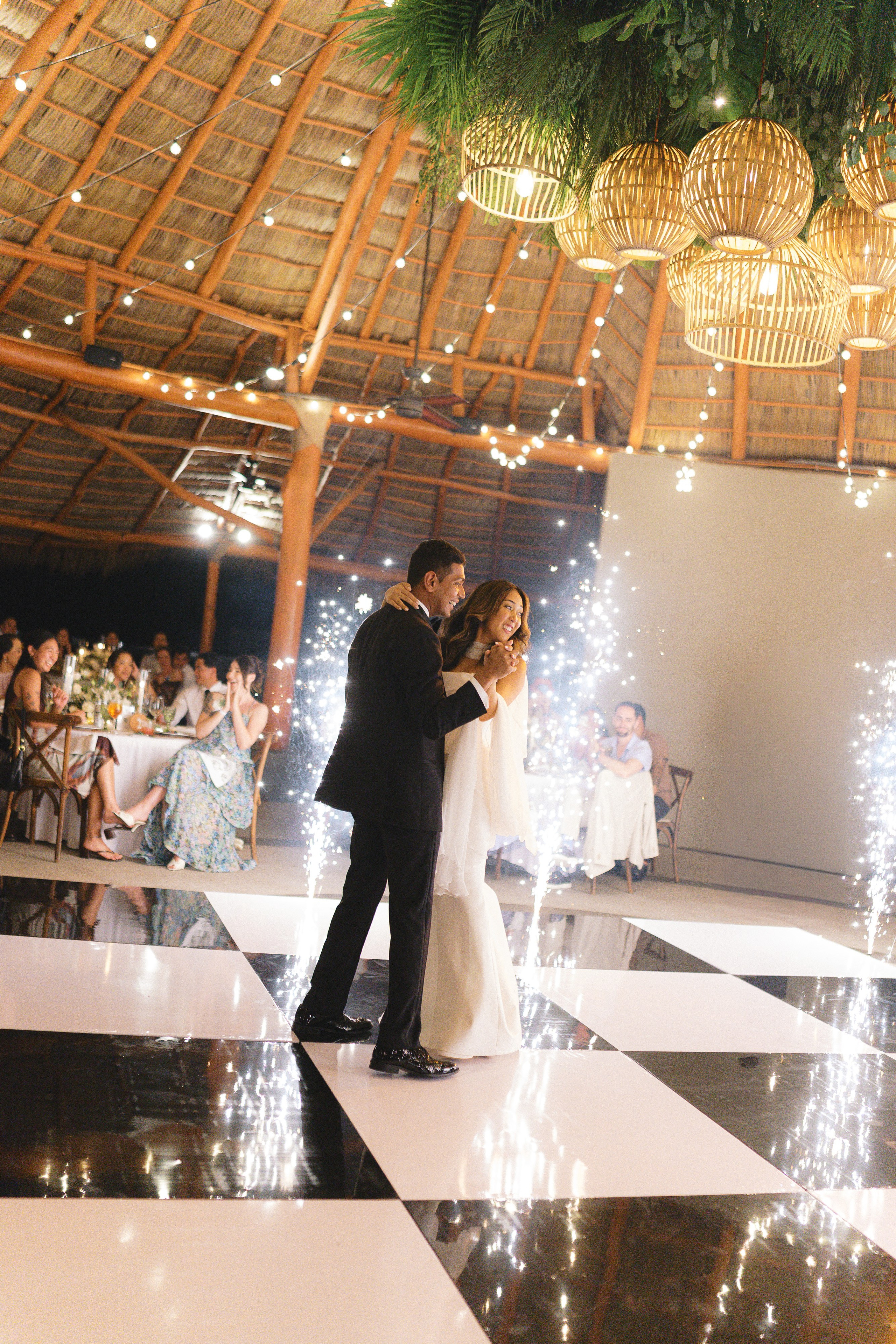 Tori & Keyur. Sayulita Wedding Photographer, Puerto Vallarta, Cabo
