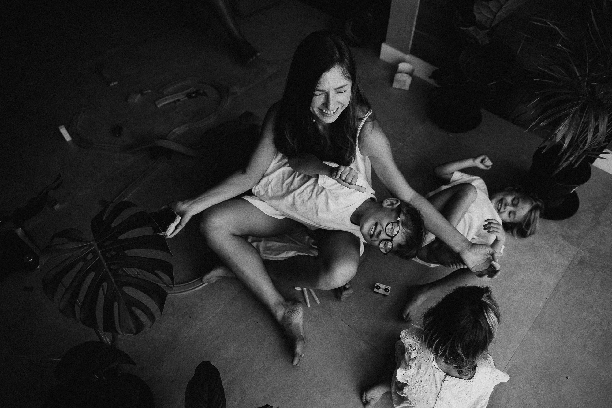 Shine Family. Fotografa documental de familia e nascimento em Florianópolis SC Daria Ermolaev