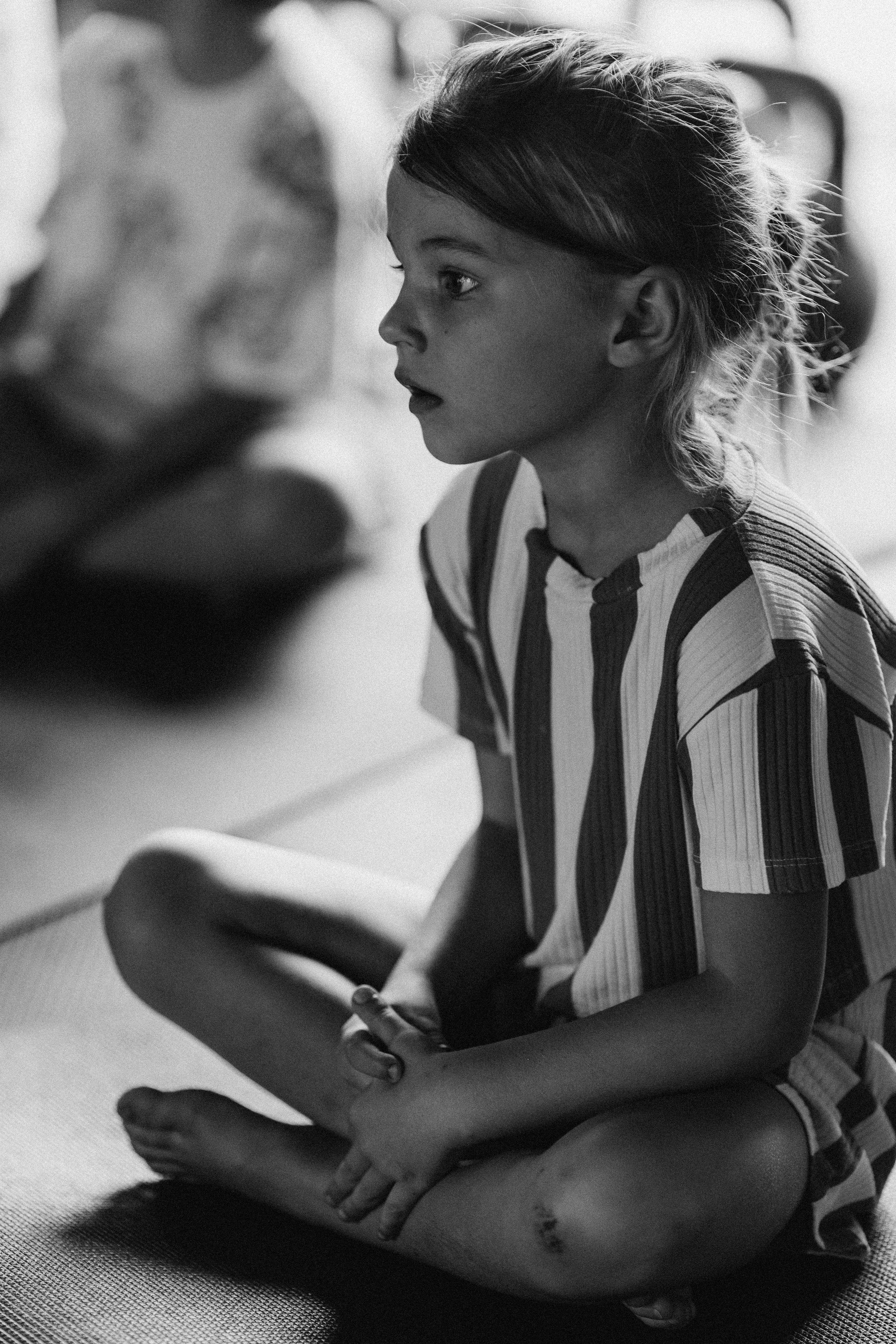 Yoga Kids. Fotografa documental de familia e nascimento em Florianópolis SC Daria Ermolaev