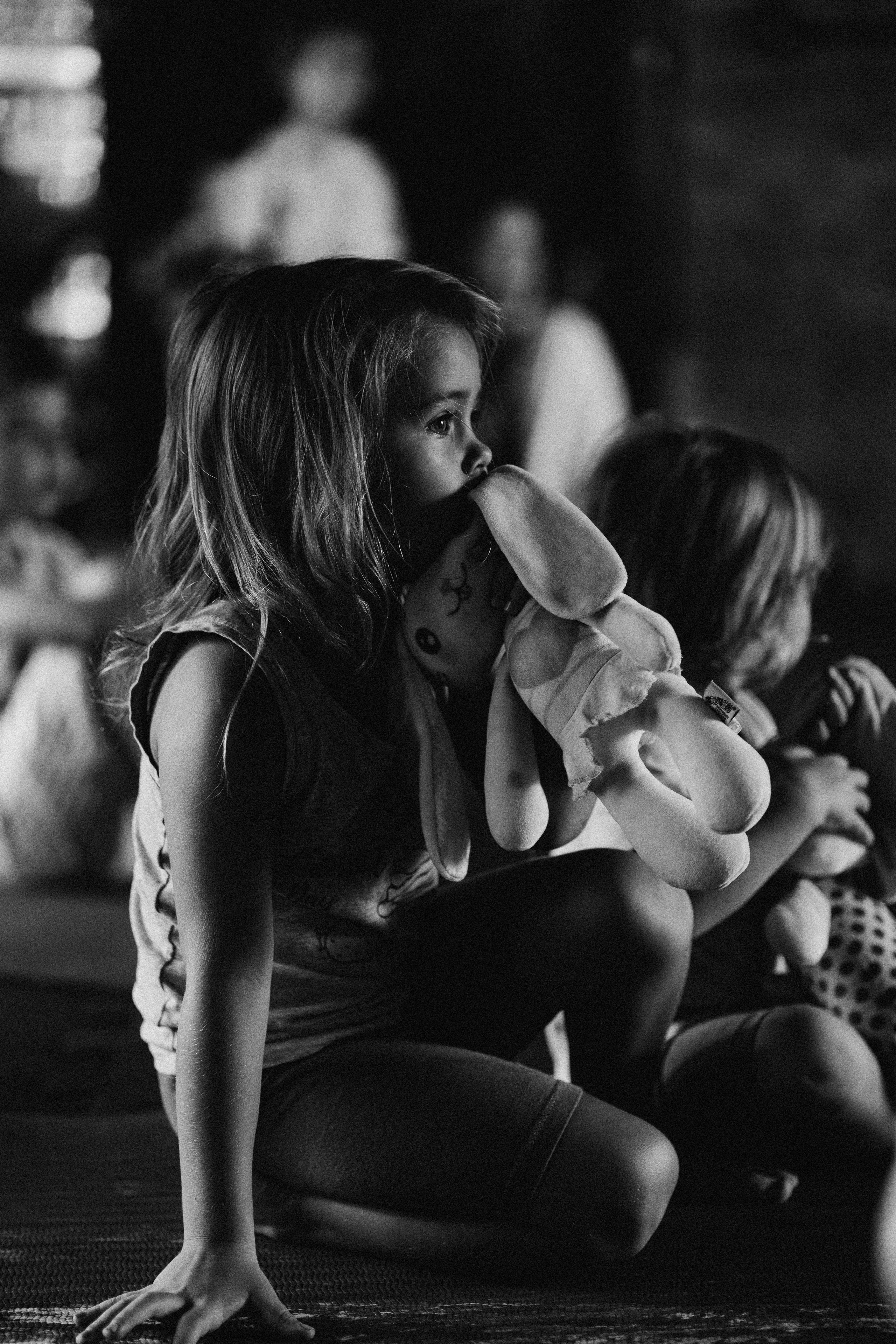 Yoga Kids. Fotografa documental de familia e nascimento em Florianópolis SC Daria Ermolaev