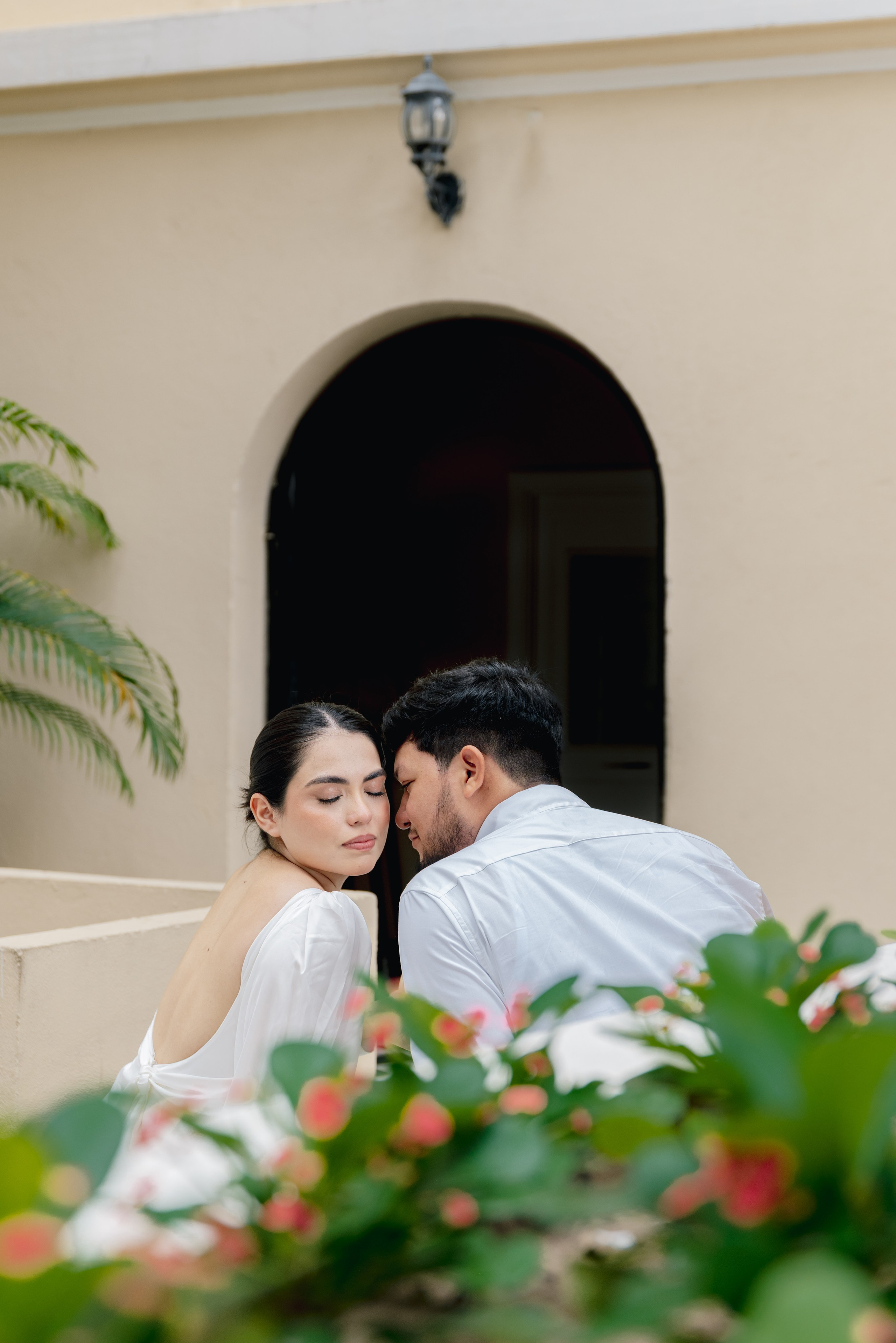 Pre-wedding at Icononic Hotel El Prado in Barranquilla, Colombia. Fotógrafos de bodas en Barranquilla, Cartagena y Santa Marta | BanderArt
