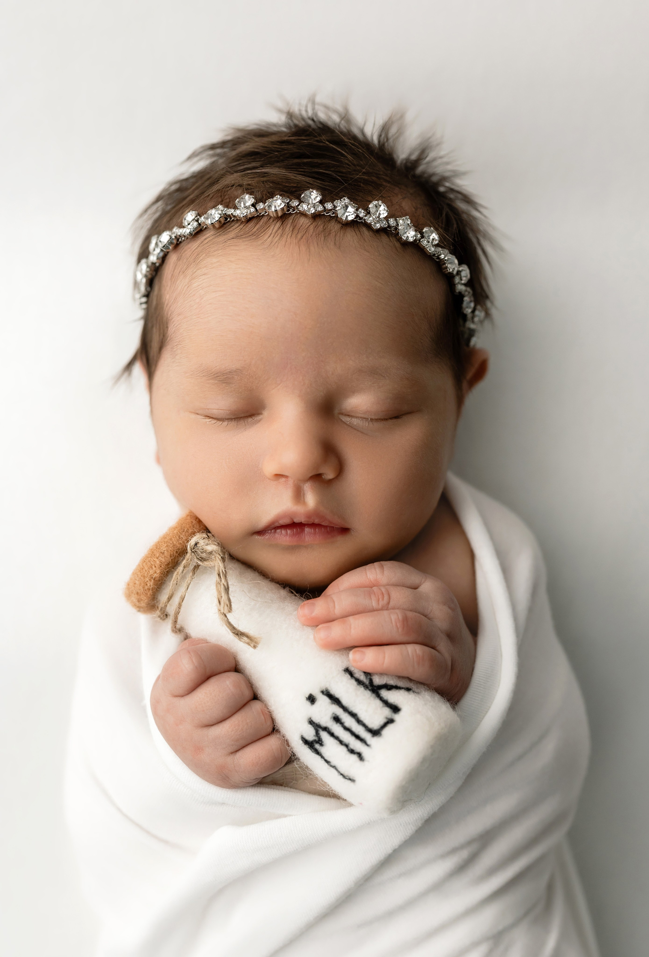5–20 Days Newborn Photography in Toronto. Iana Banana | Toronto Maternity, Newborn & Family Photographer