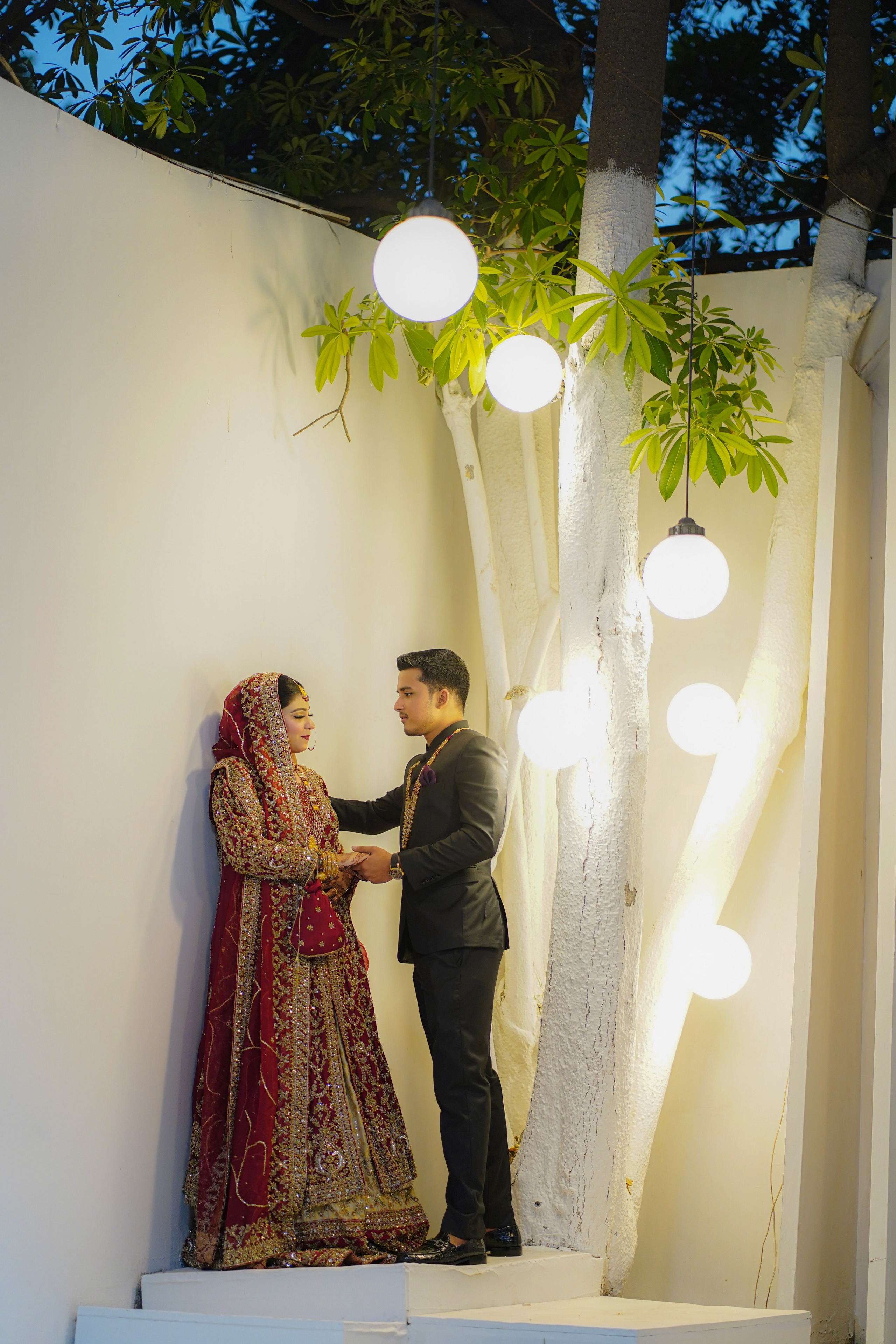 Portfolio. MomentsbyFNF — capturing timeless wedding stories across Pakistan with passion, artistry & heart