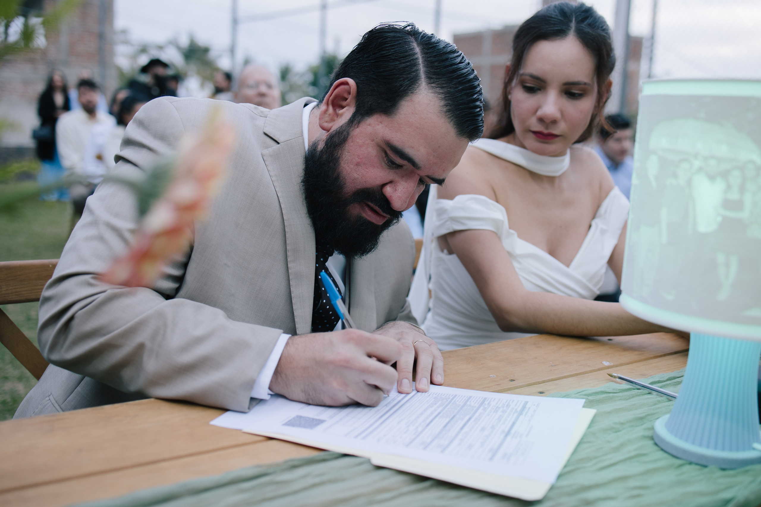 Marial y Daniel Civil y Revelacion. Wedding Photographer Ruth Preciado