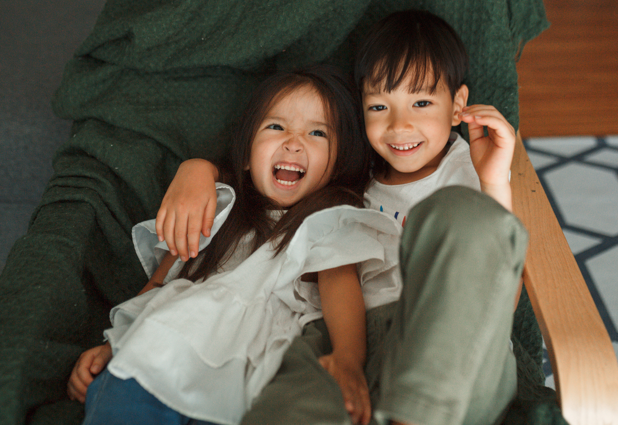 Song Family. Portrait photographer in South Korea Olga Lian