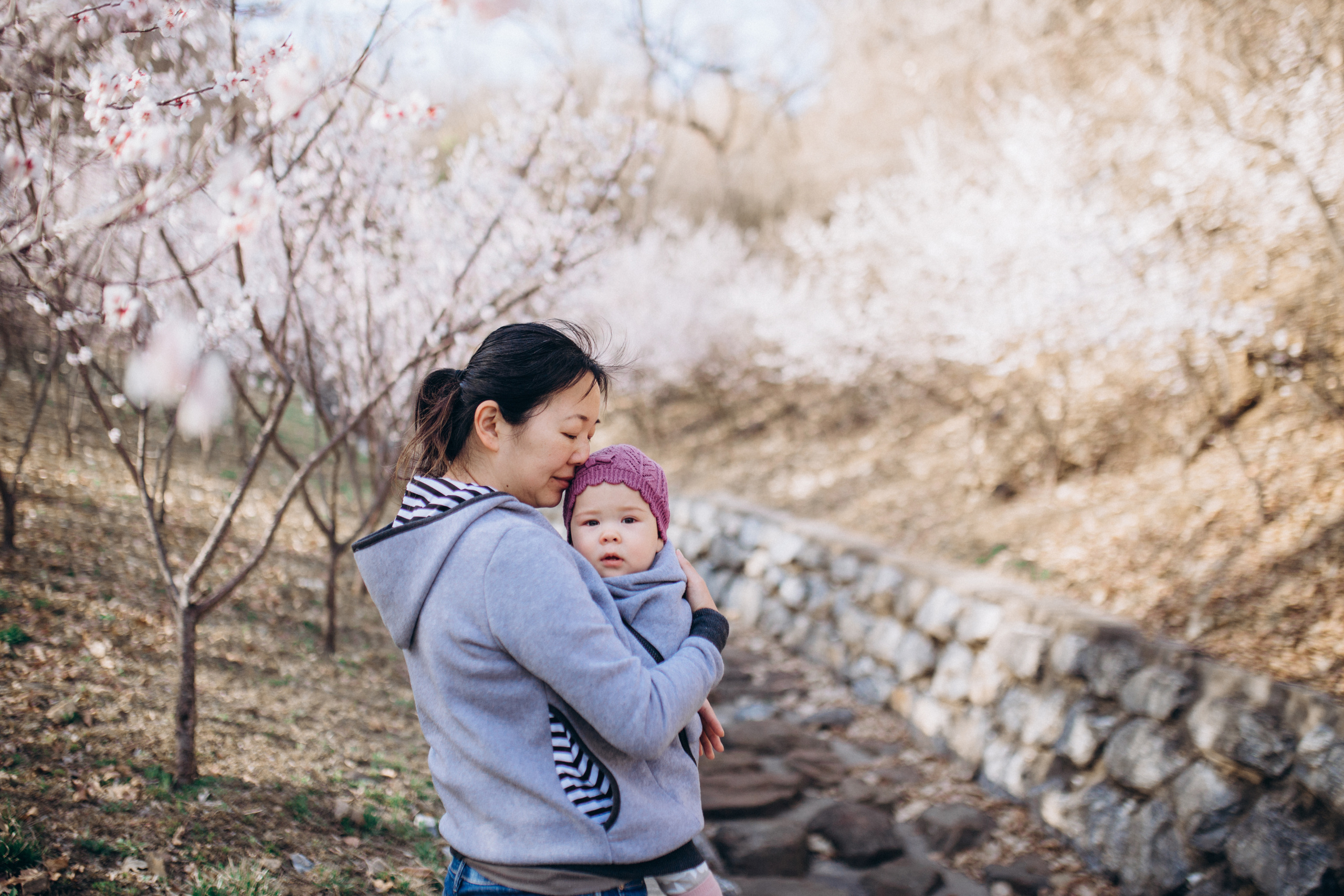 Cherry blossom. Portrait photographer in South Korea Olga Lian