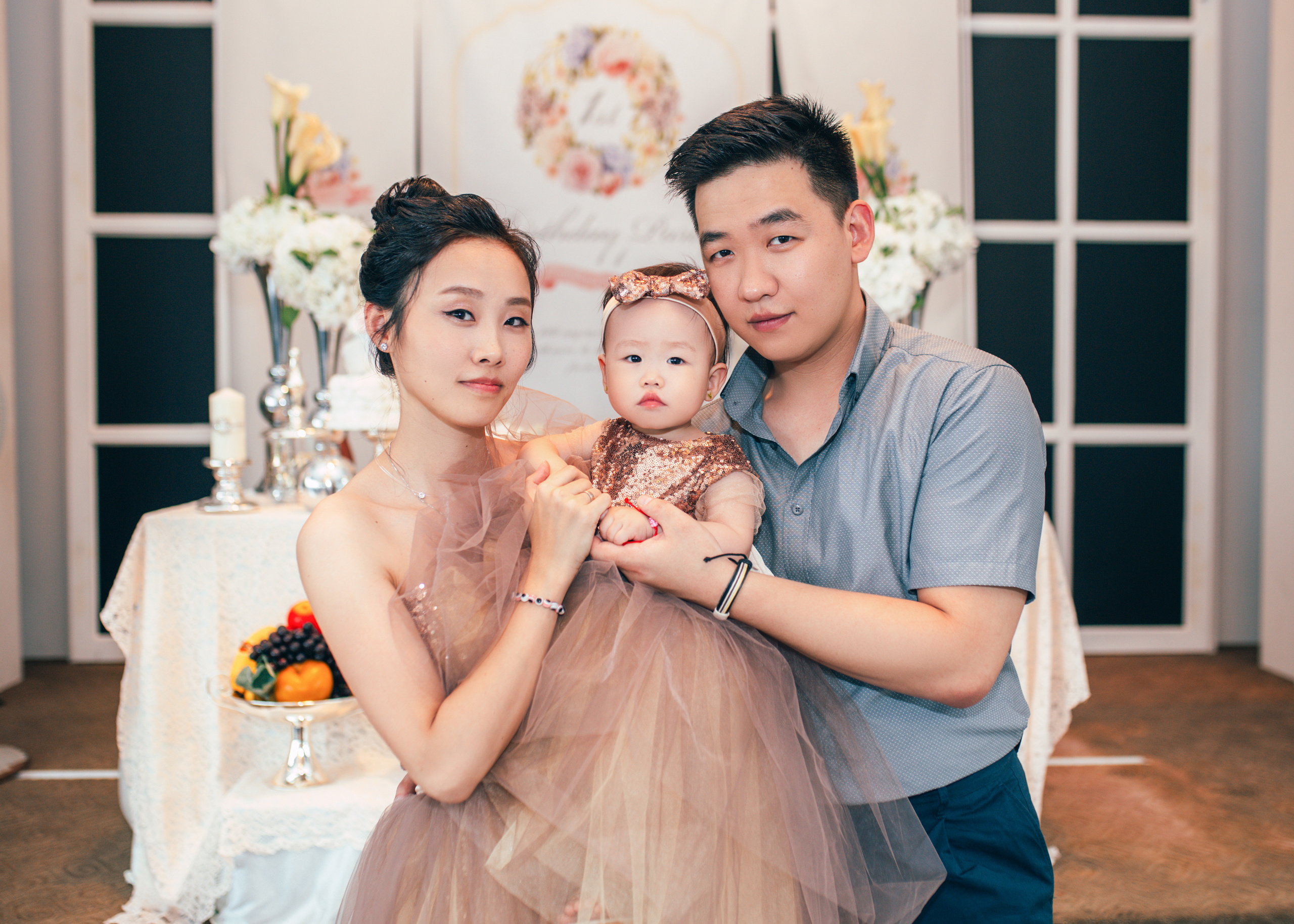 Alina — 1 year. Portrait photographer in South Korea Olga Lian