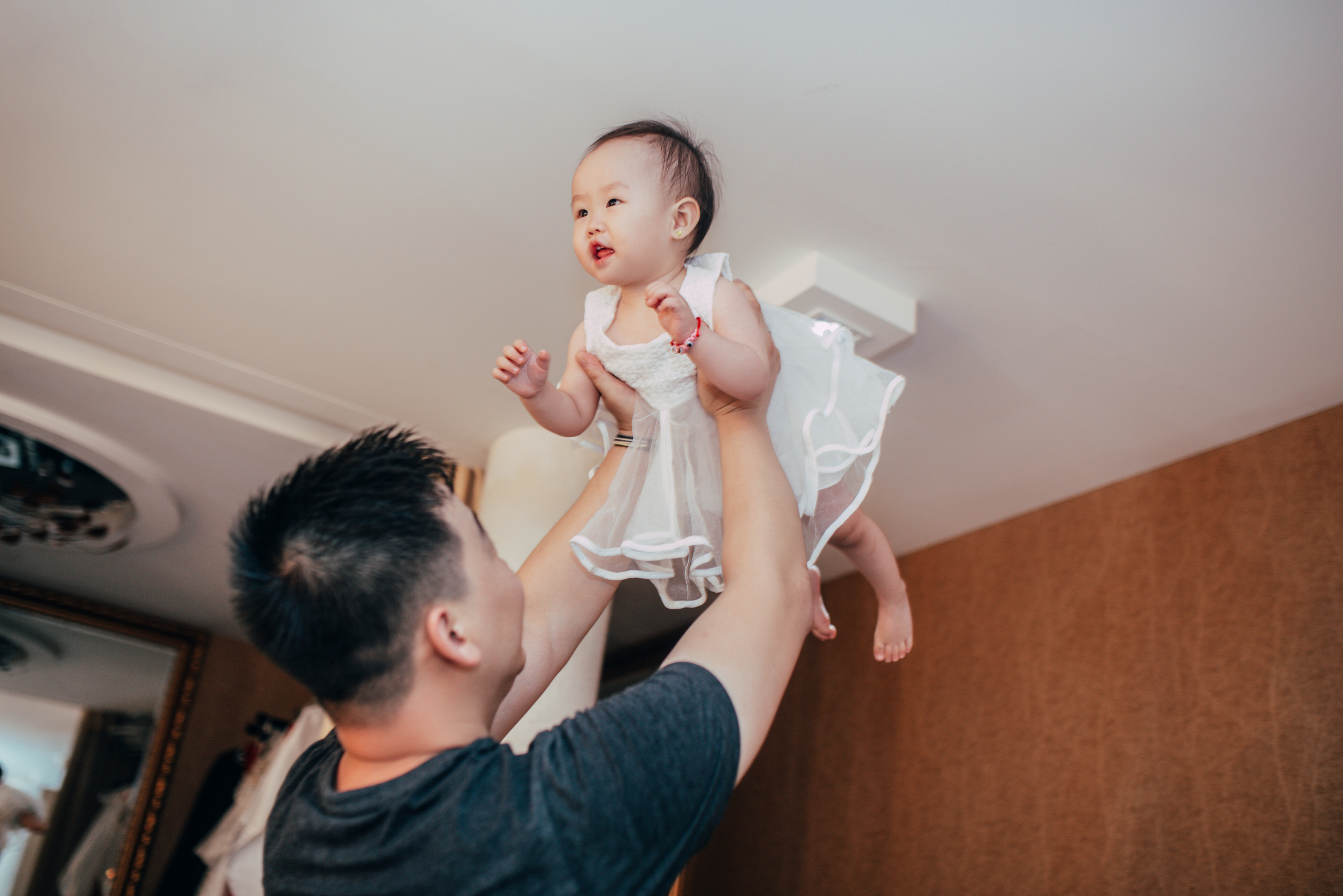 Alina — 1 year. Portrait photographer in South Korea Olga Lian