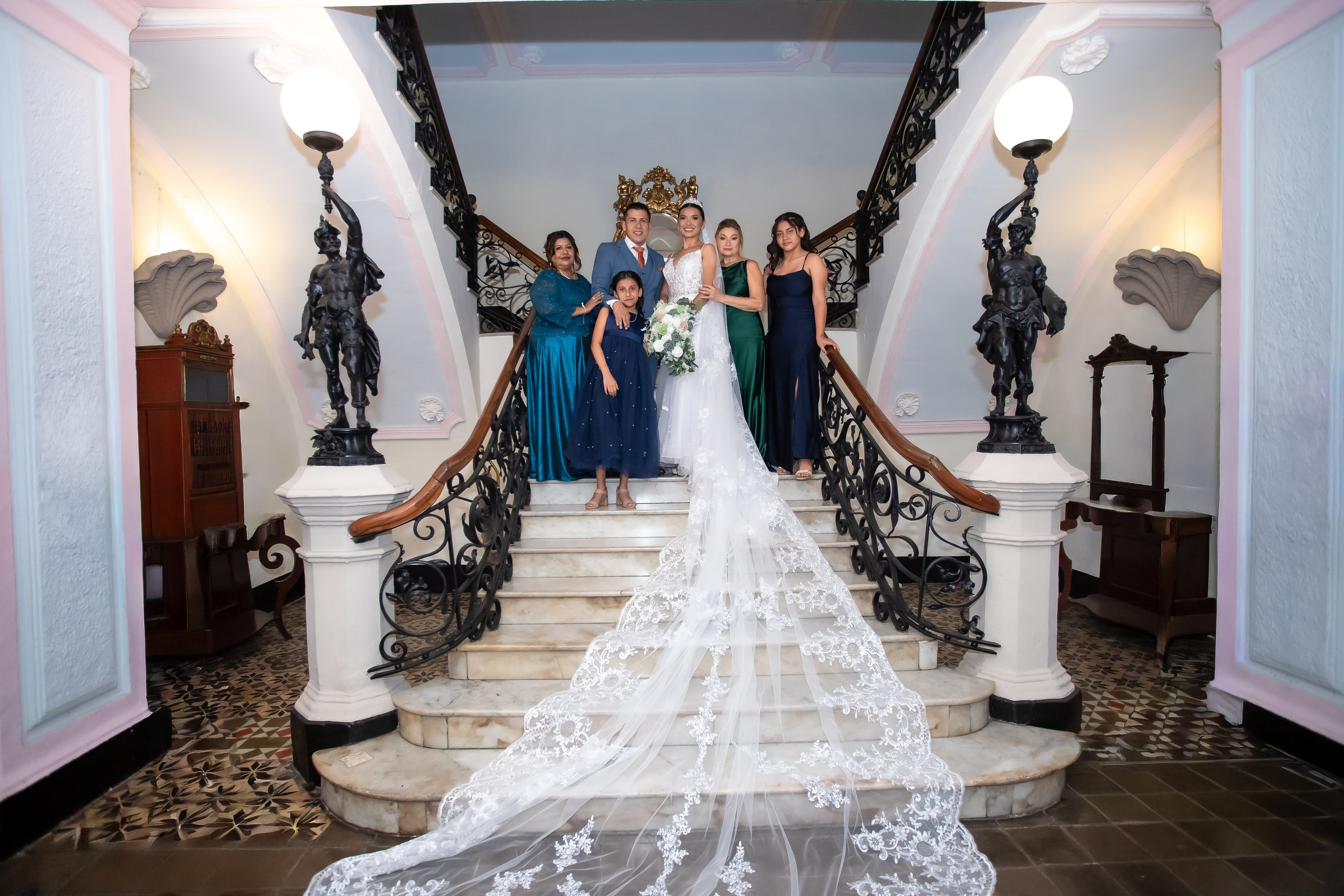 Delta & Cesar. Simón Enríquez Studio