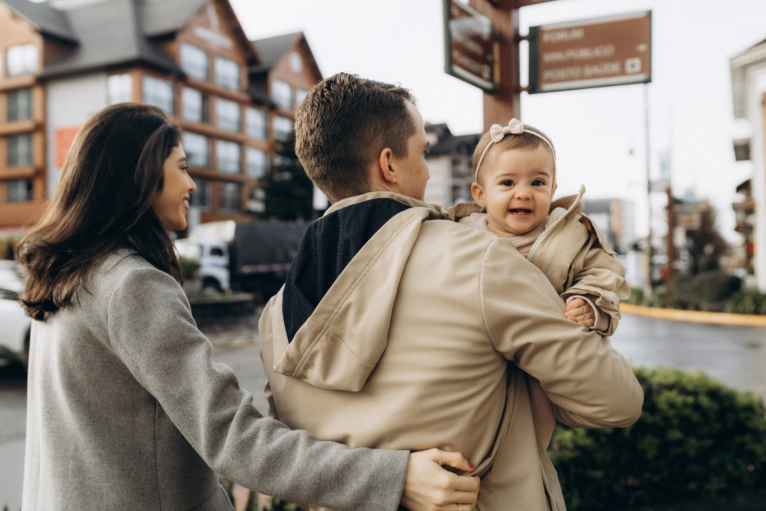 A primeira viagem da Olívia. Lídia Cabral Fotografia | Fotógrafa de casais e famílias em Gramado RS