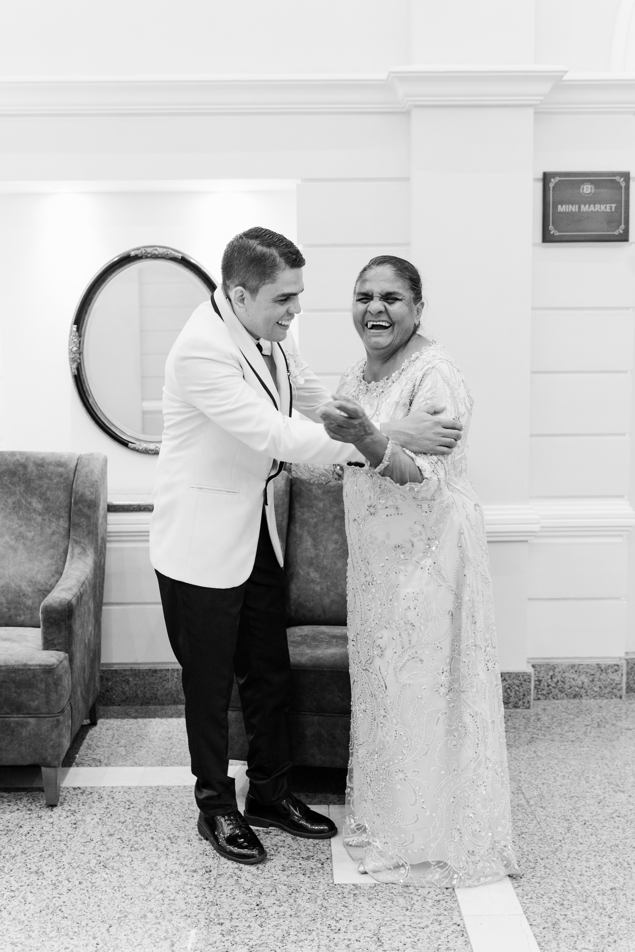 Boda en Barranquilla en Salón Comfamiliar Sede Caribe | Fotografía de boda profesional. Fotógrafos de bodas en Barranquilla, Cartagena y Santa Marta | BanderArt