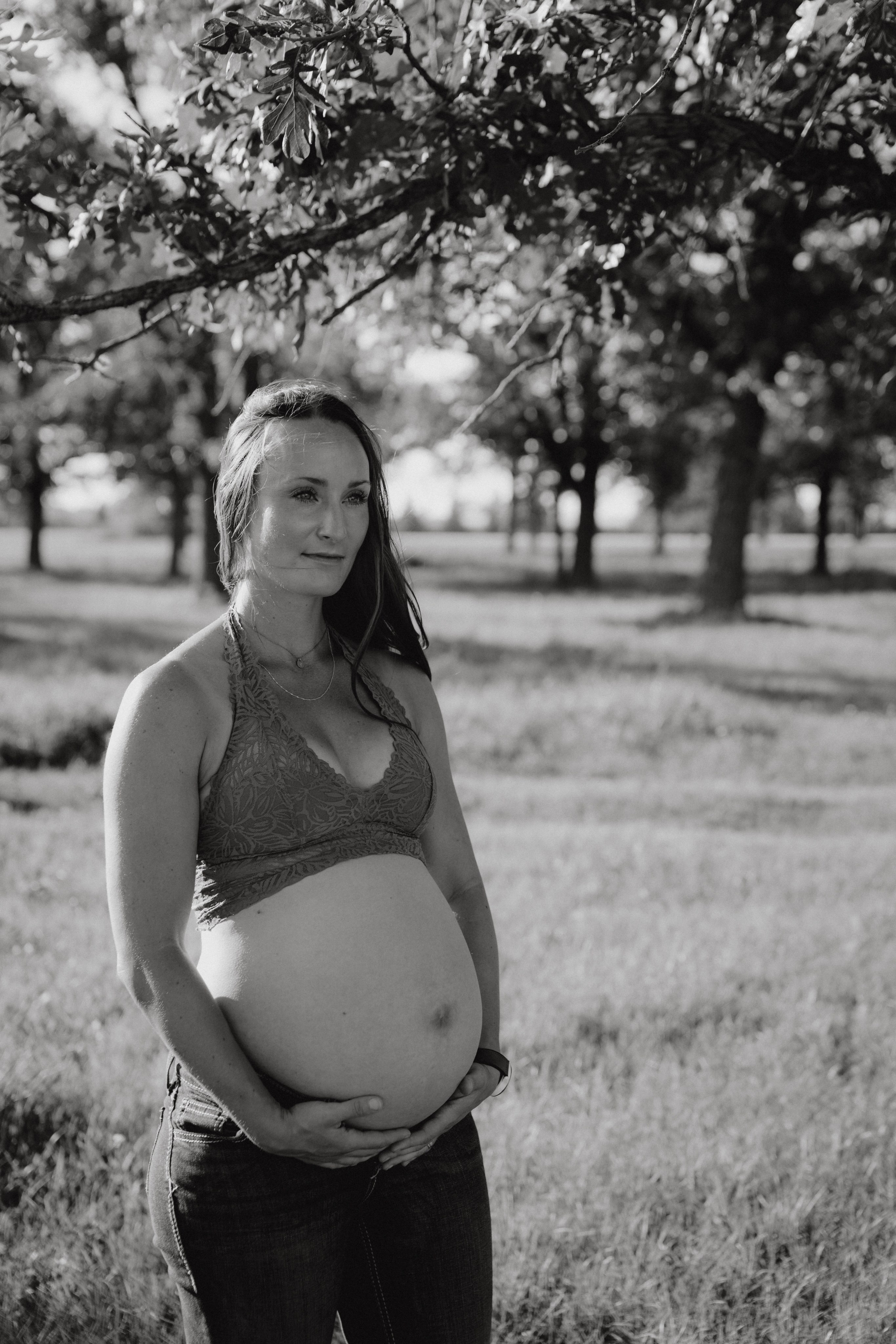 Pregnancy. Photographer Viktoriia Skavronskaya