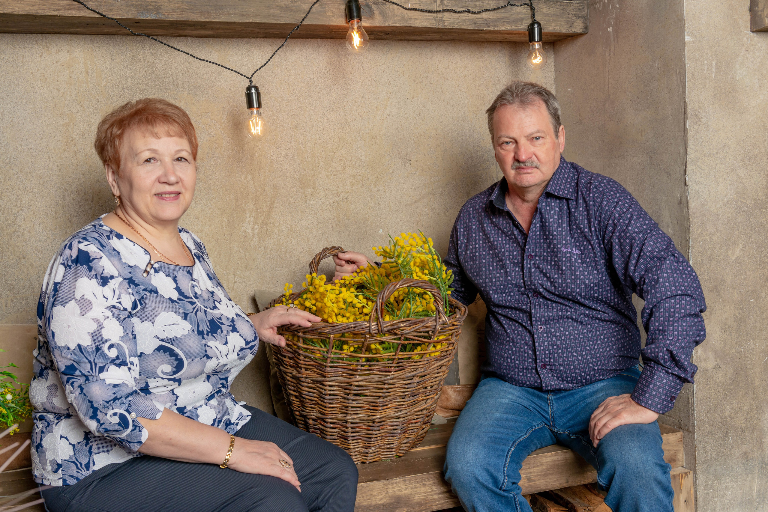 Photosession of a married couple in the studio. PHOTOGRAPHER QUINTANA ROO