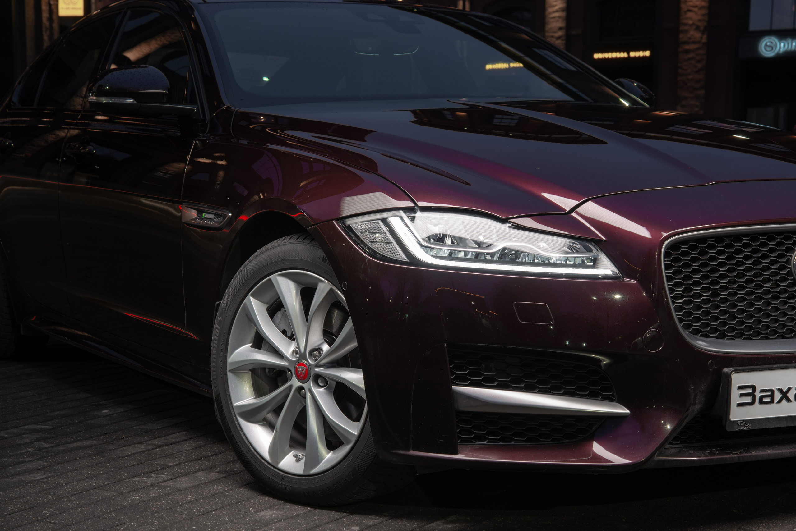 Автомобильная фотосъемка Jaguar XF R-Sport. PHOTOGRAPHER QUINTANA ROO