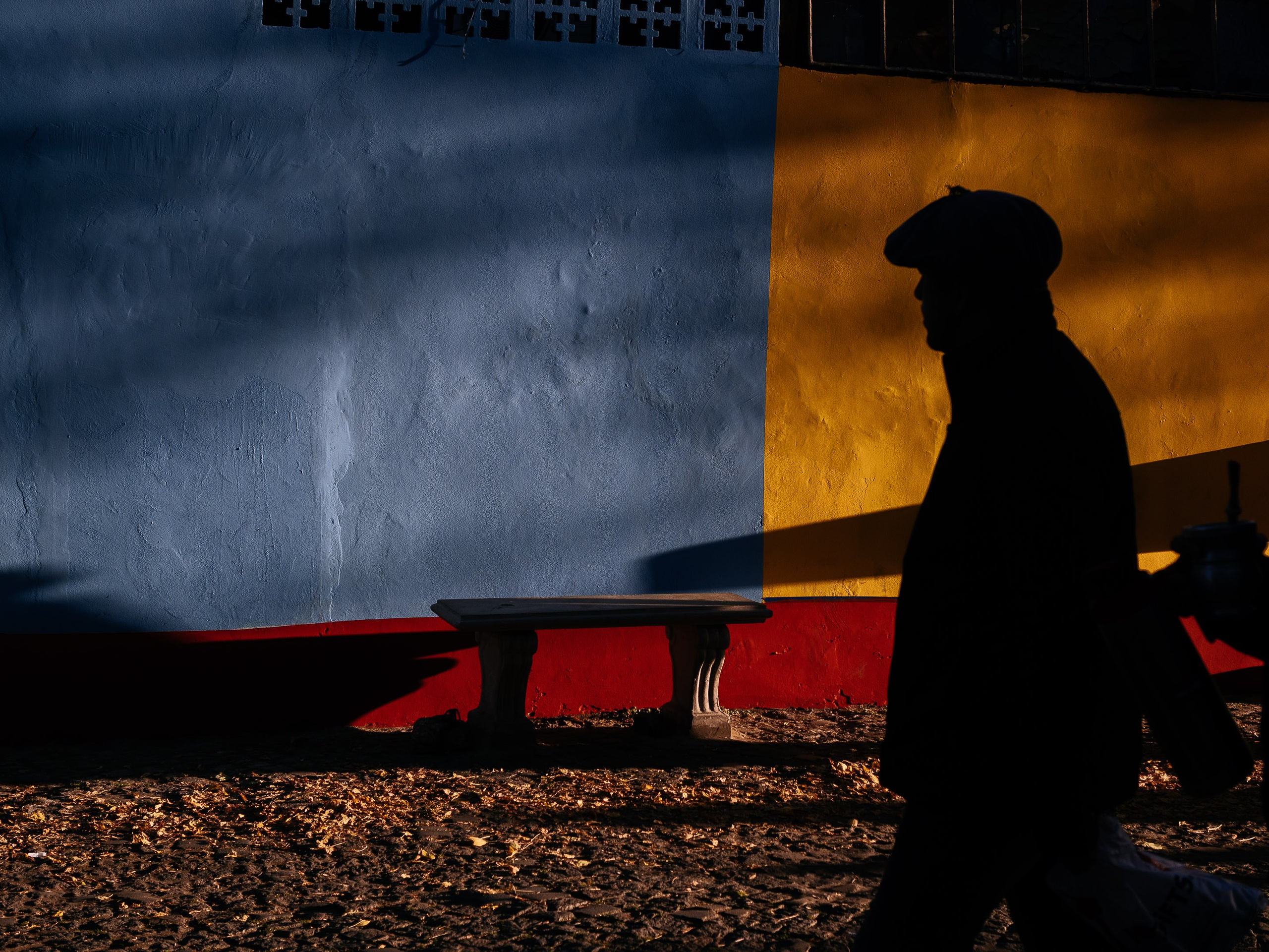 La Boca neighborhood, Buenos Aires, Argentina. Federico Borobio, street and documentary photography.