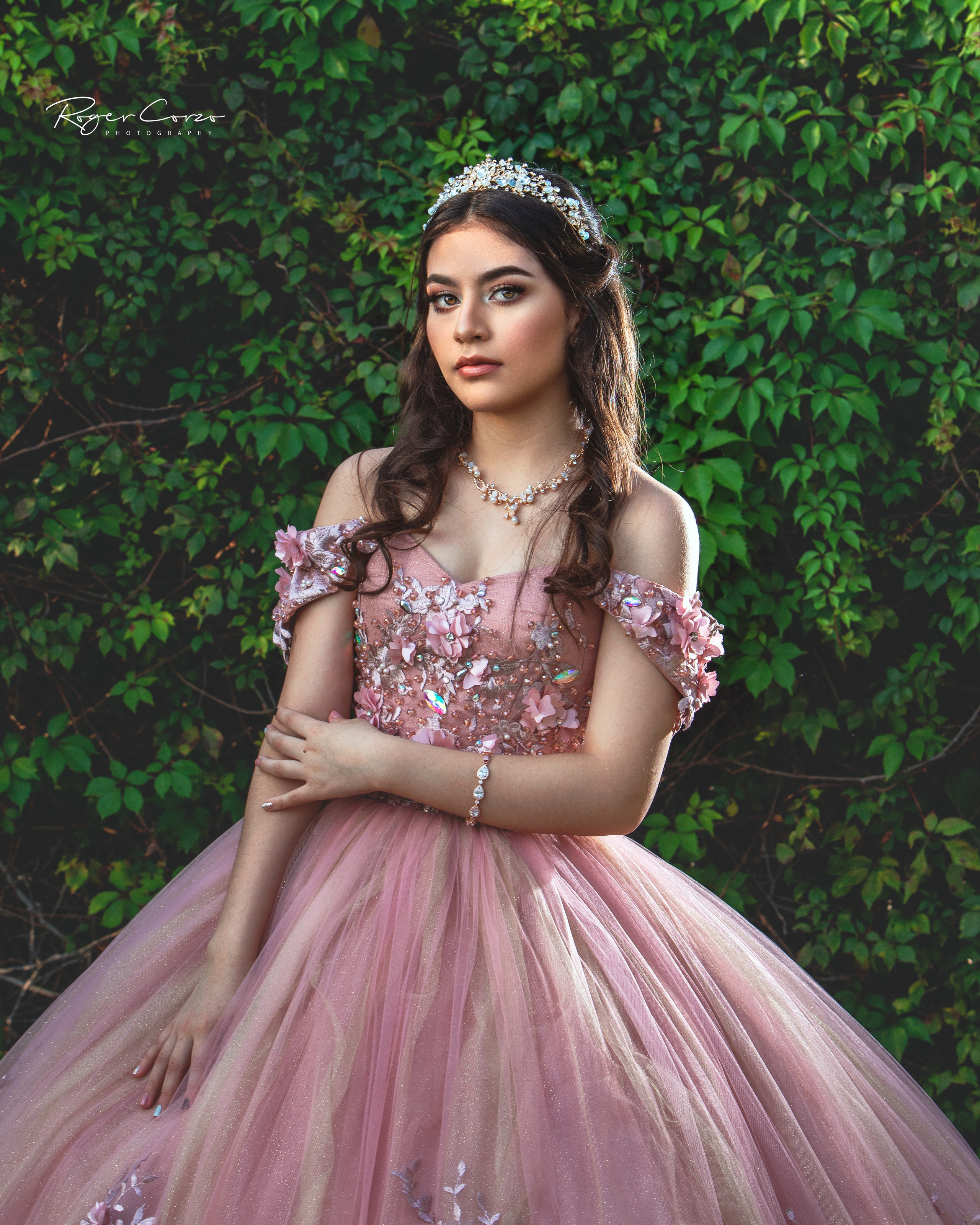 Fotógrafo de Quinceañeras en Villahermosa y Tuxtla Gutiérrez | Roger Corzo Foto. Fotógrafo de XV y BODAS en Tuxtla Gutiérrez y Villahermosa | ROGER CORZO | 360 PRODUCCIONES