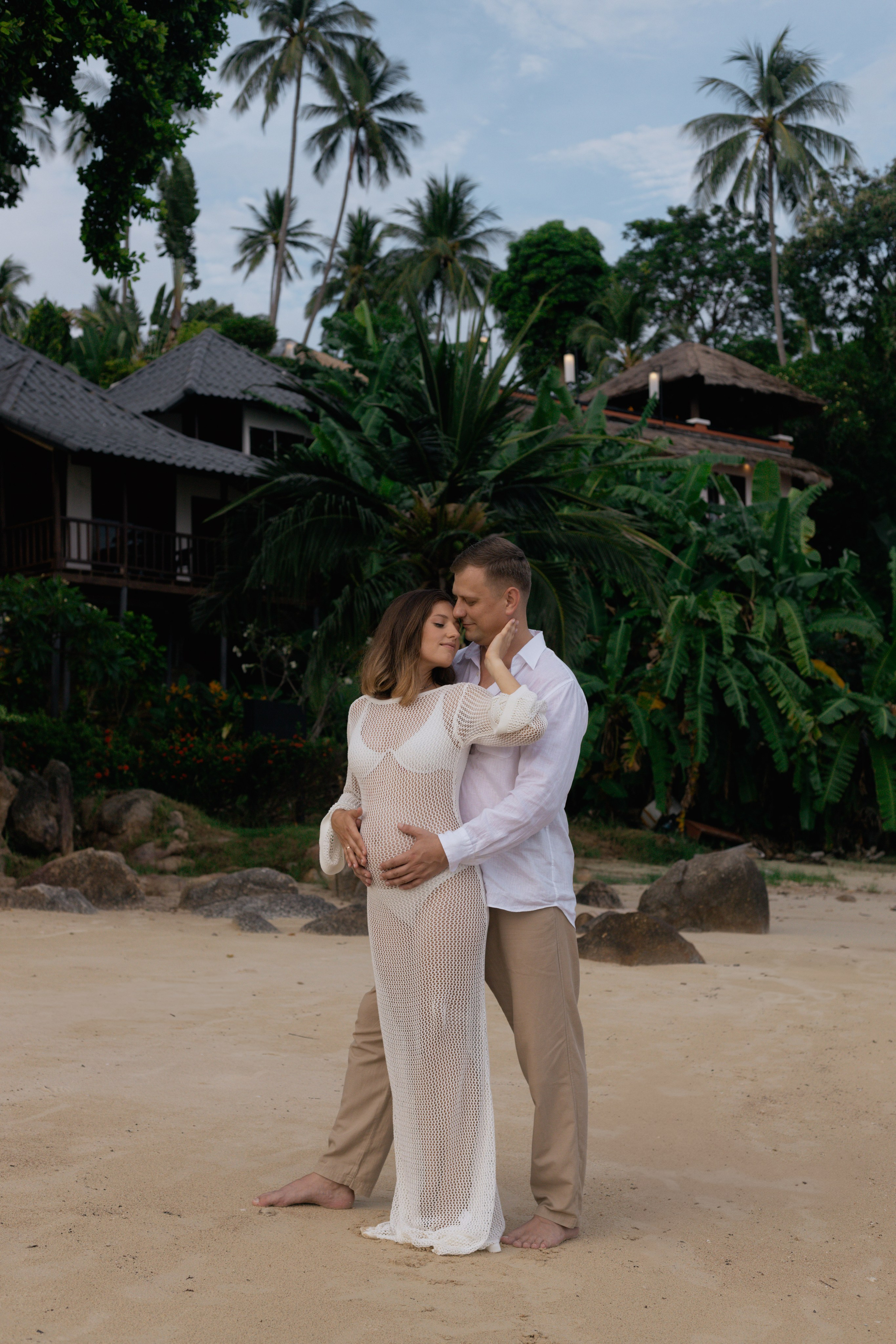 LOVE — STORY. Photographer on Koh Samui Elena