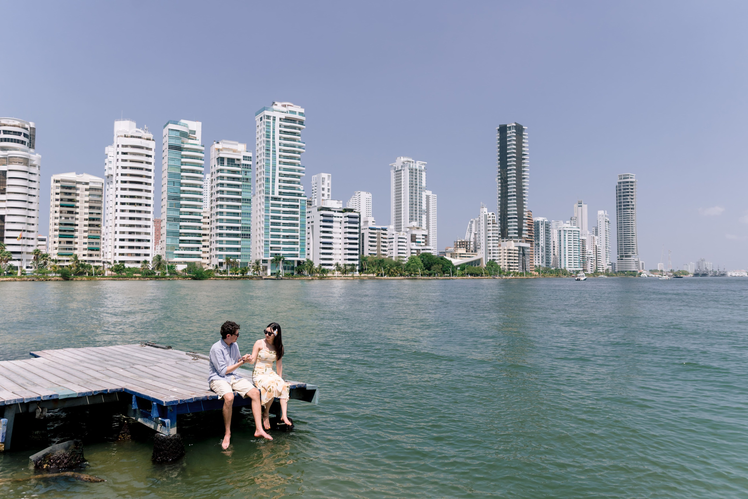 Preboda destino en Cartagena | Sesión romántica Colombia – Japón. Fotógrafos de bodas en Barranquilla, Cartagena y Santa Marta | BanderArt