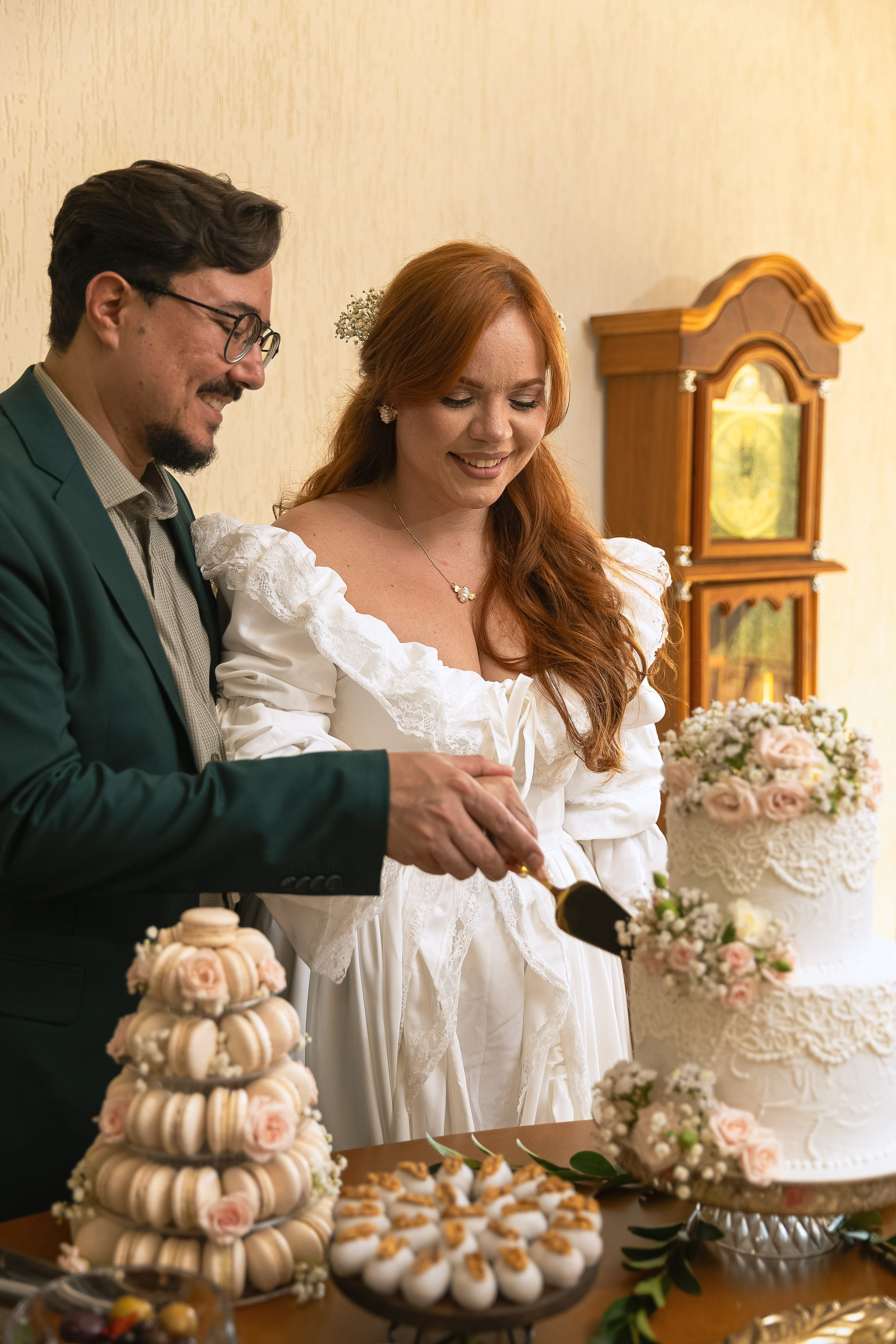 Fotógrafa de casamento em São Paulo, registrando cerimônia, celebração e momentos espontâneos com autenticidade. Fotografias para reviver cada emoção do casamento.