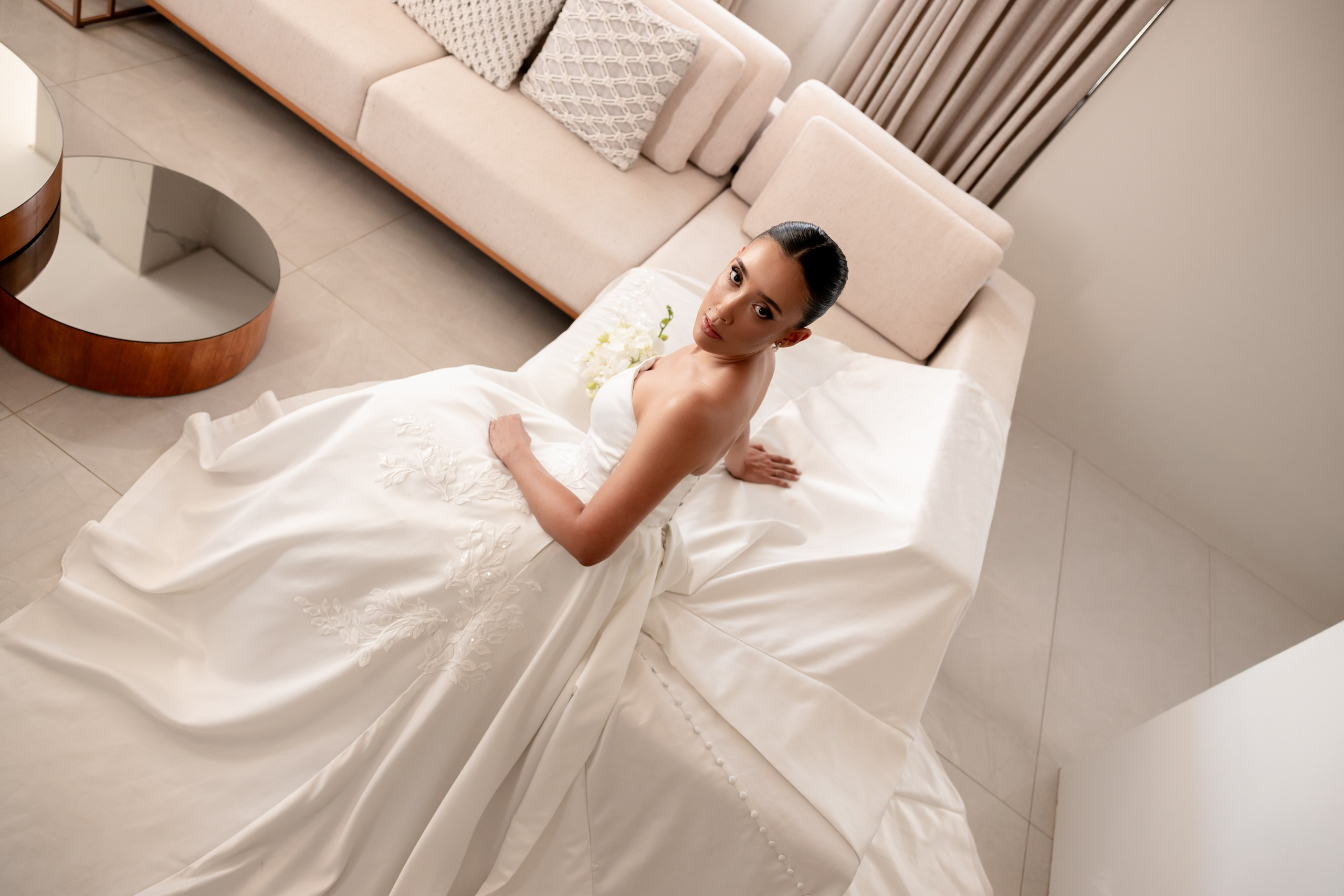 foto de noiva vestido branco rodado