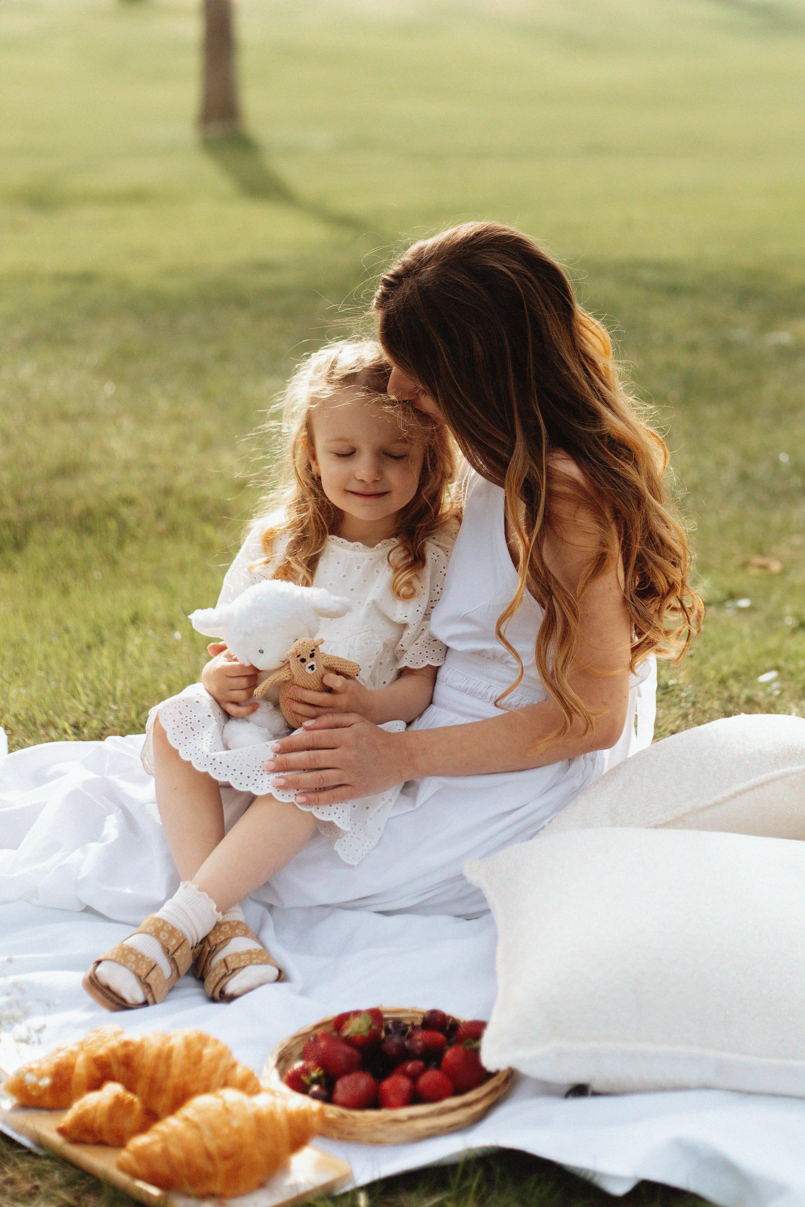 Mother & daughter story. Photographer Elvira Hryshchenko