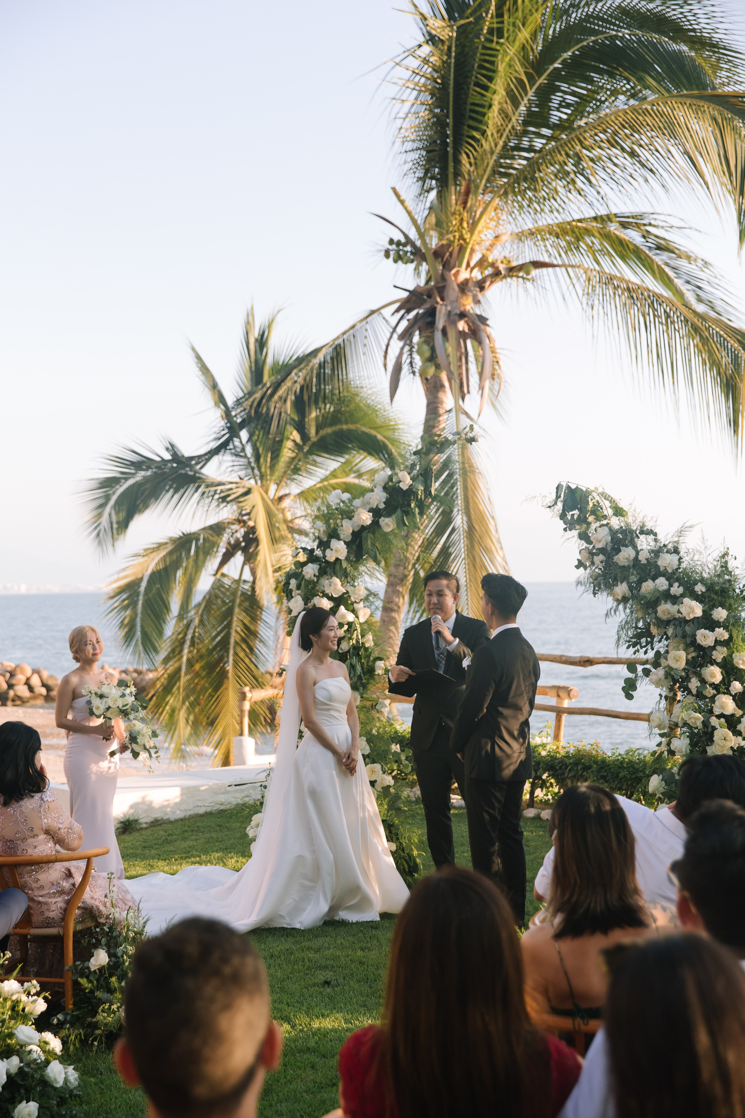 Martoca Beach Garden. Wedding photographer Mexico Sayulita Puerto Vallarta Punta Mita Cabo