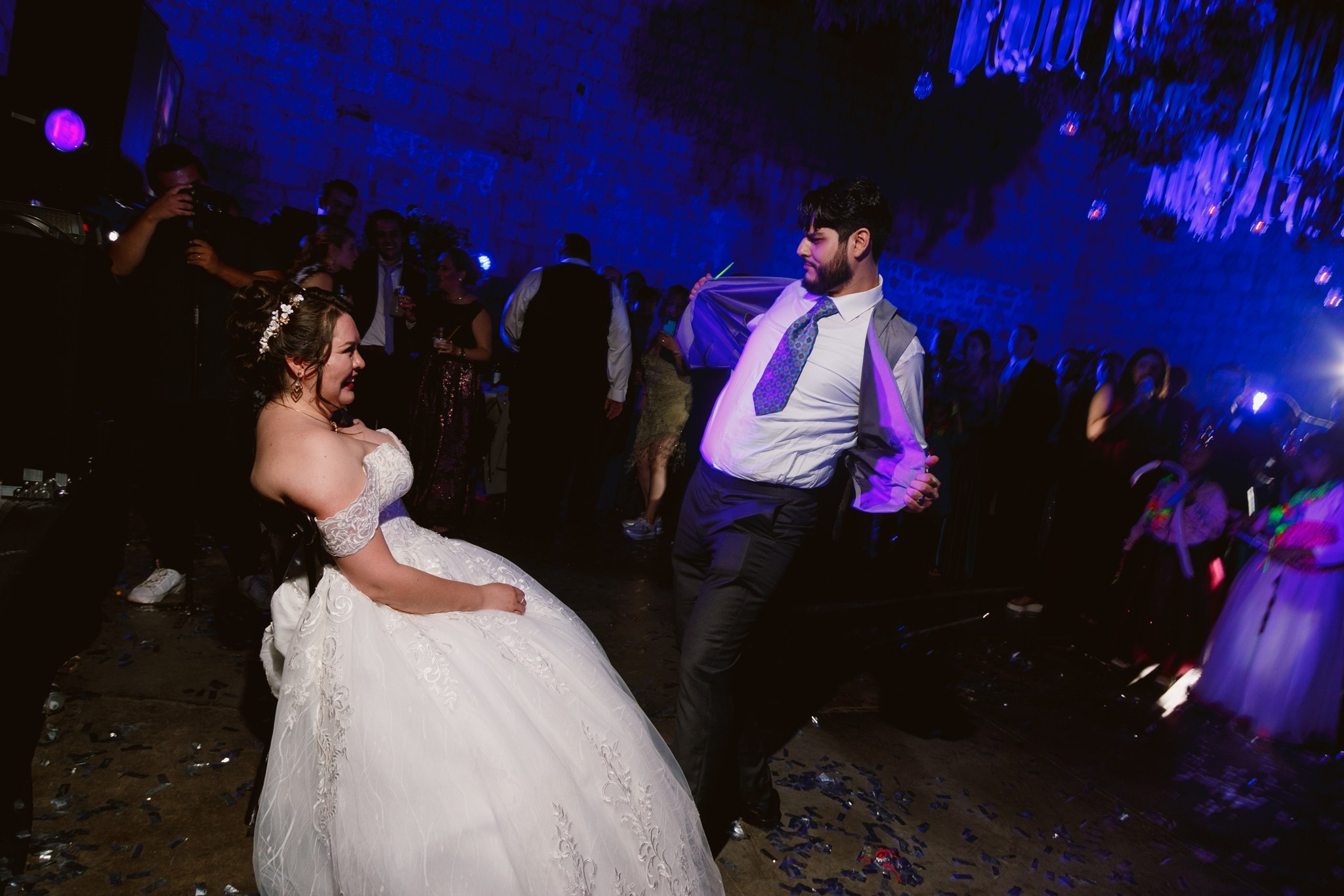 Sofía y Diego: Boda en San Luis Potosí - Parque norte. Fotógrafo de bodas