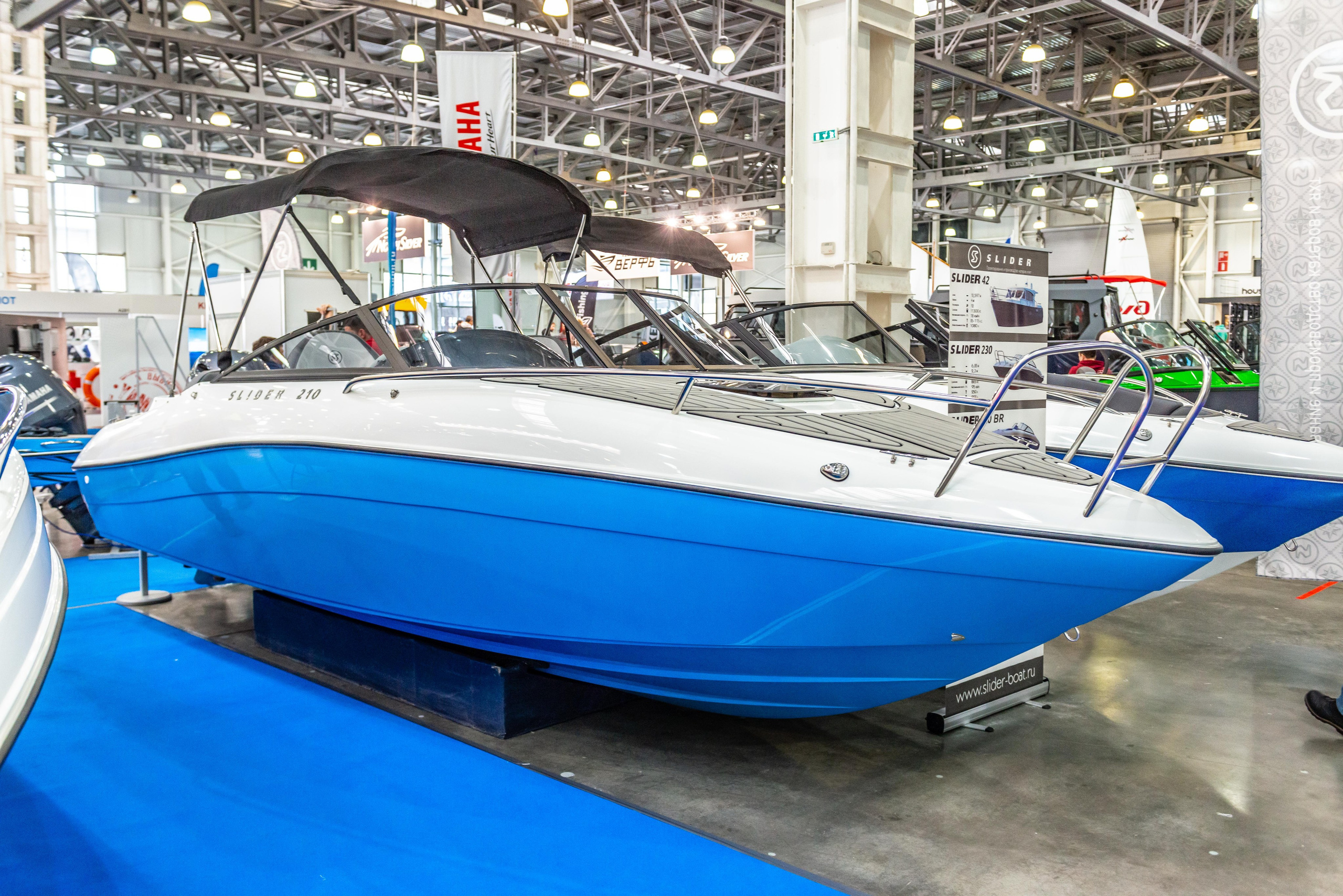 Фотосъемка лодок на Moscow Boat Show 2022. PHOTOGRAPHER QUINTANA ROO