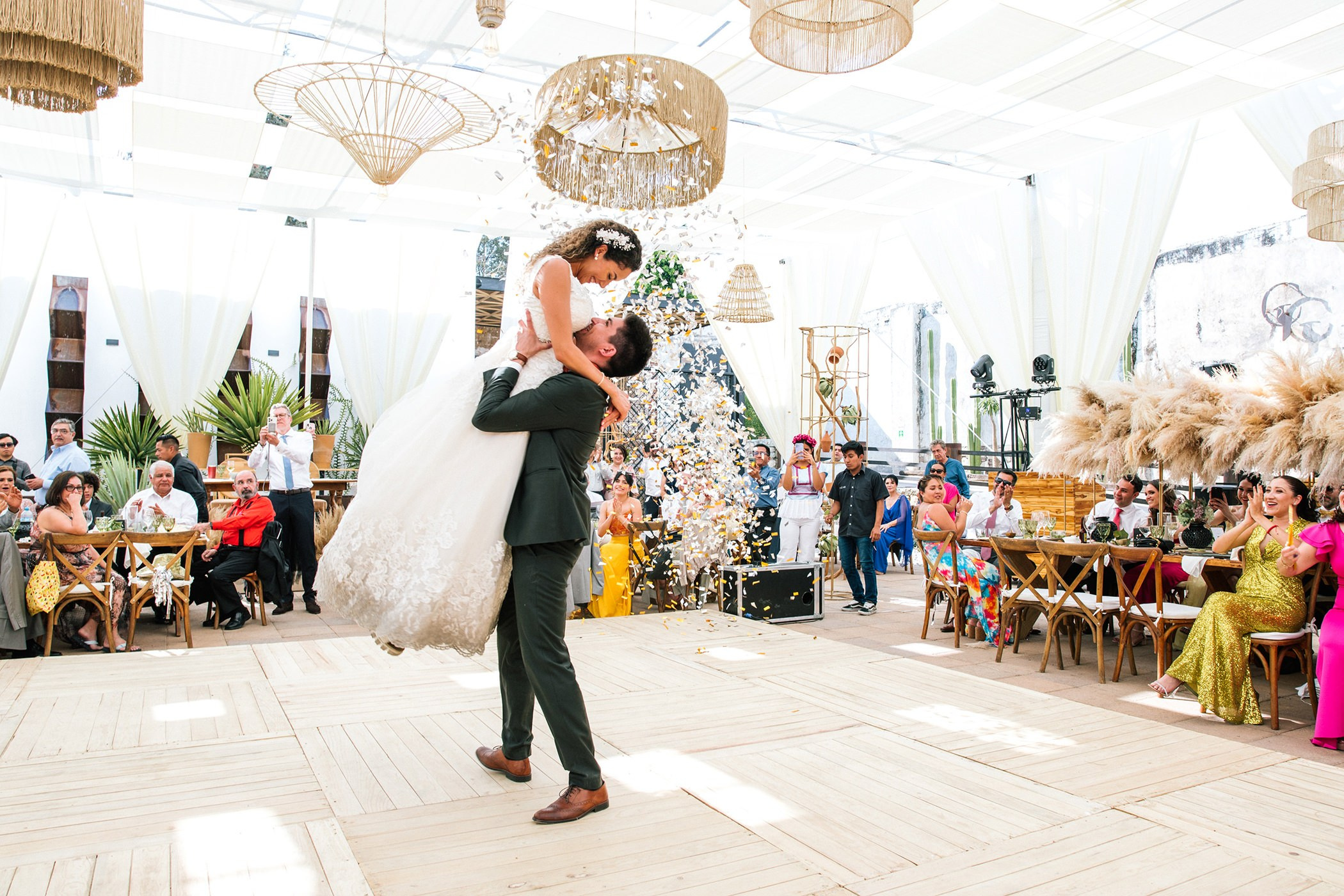 Primer Baile. Wedding Photographer Ruth Preciado