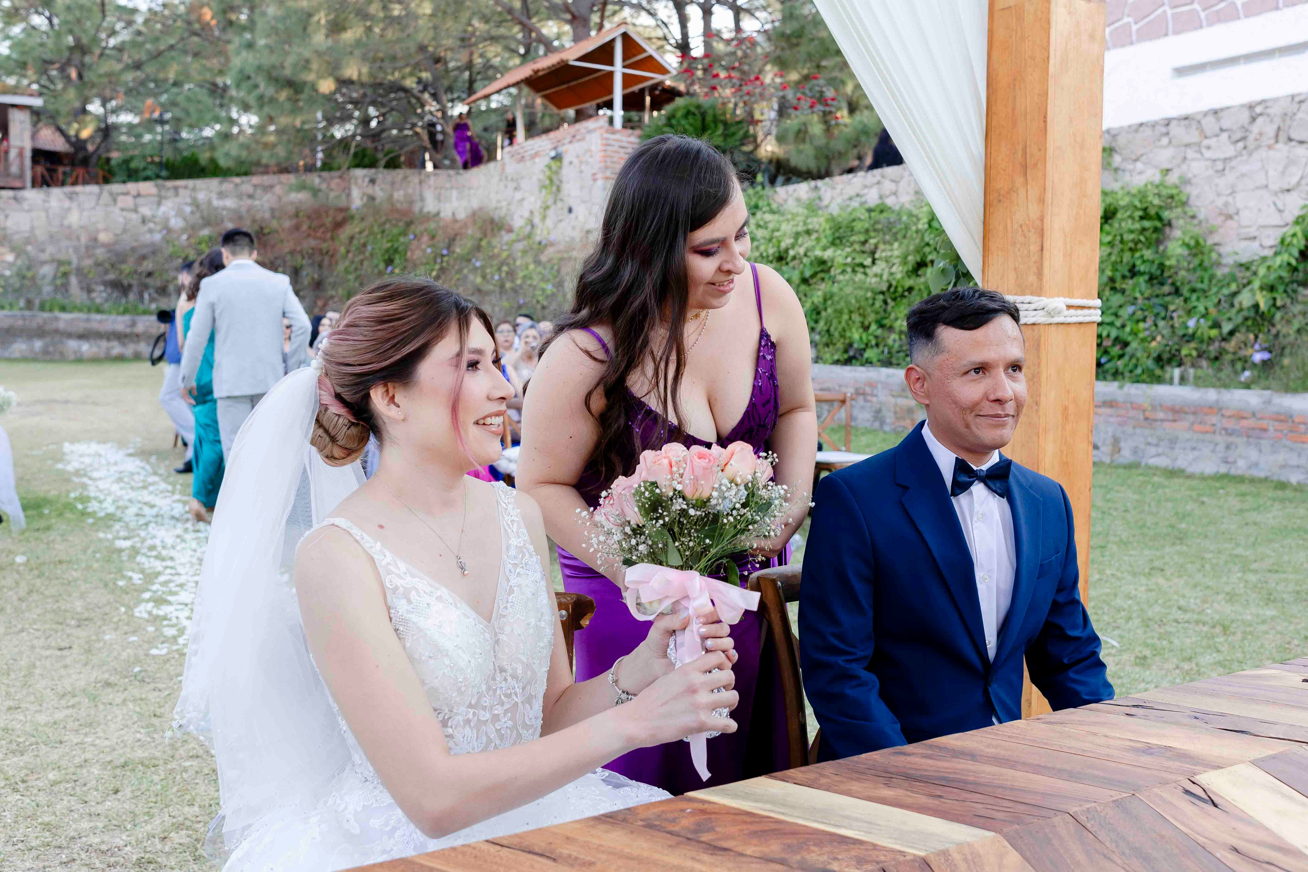 Civil. Wedding Photographer Ruth Preciado