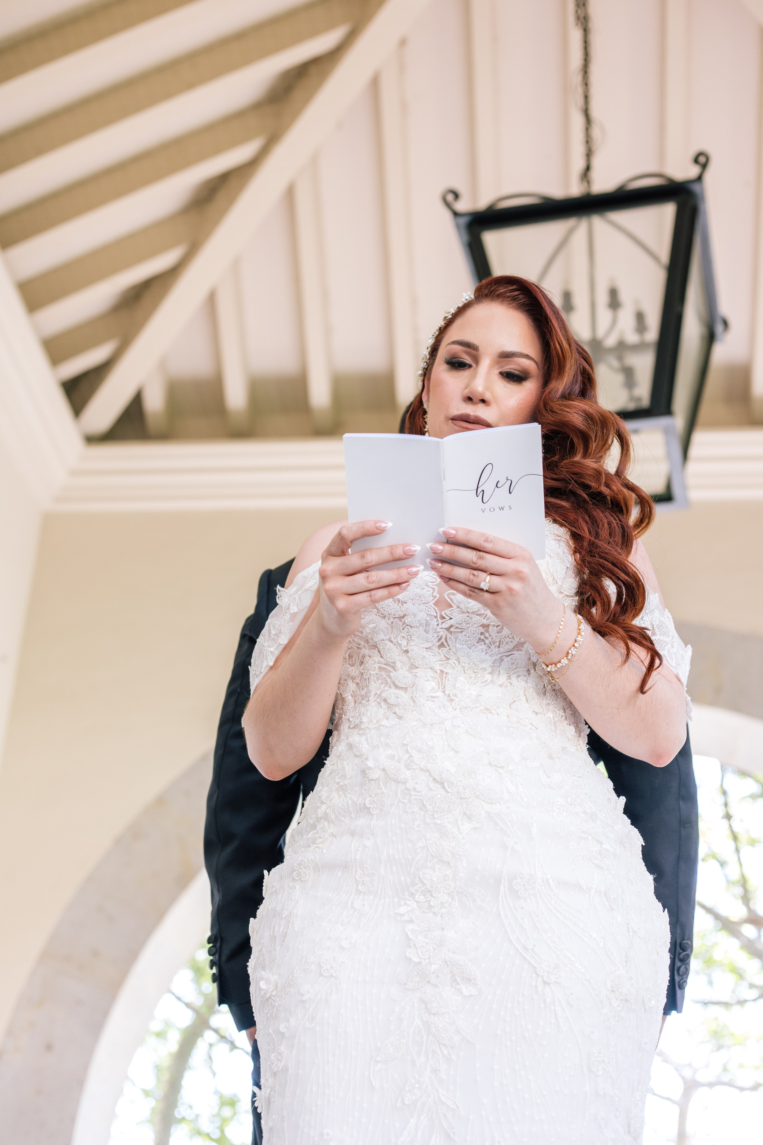 Formal. Wedding Photographer Ruth Preciado