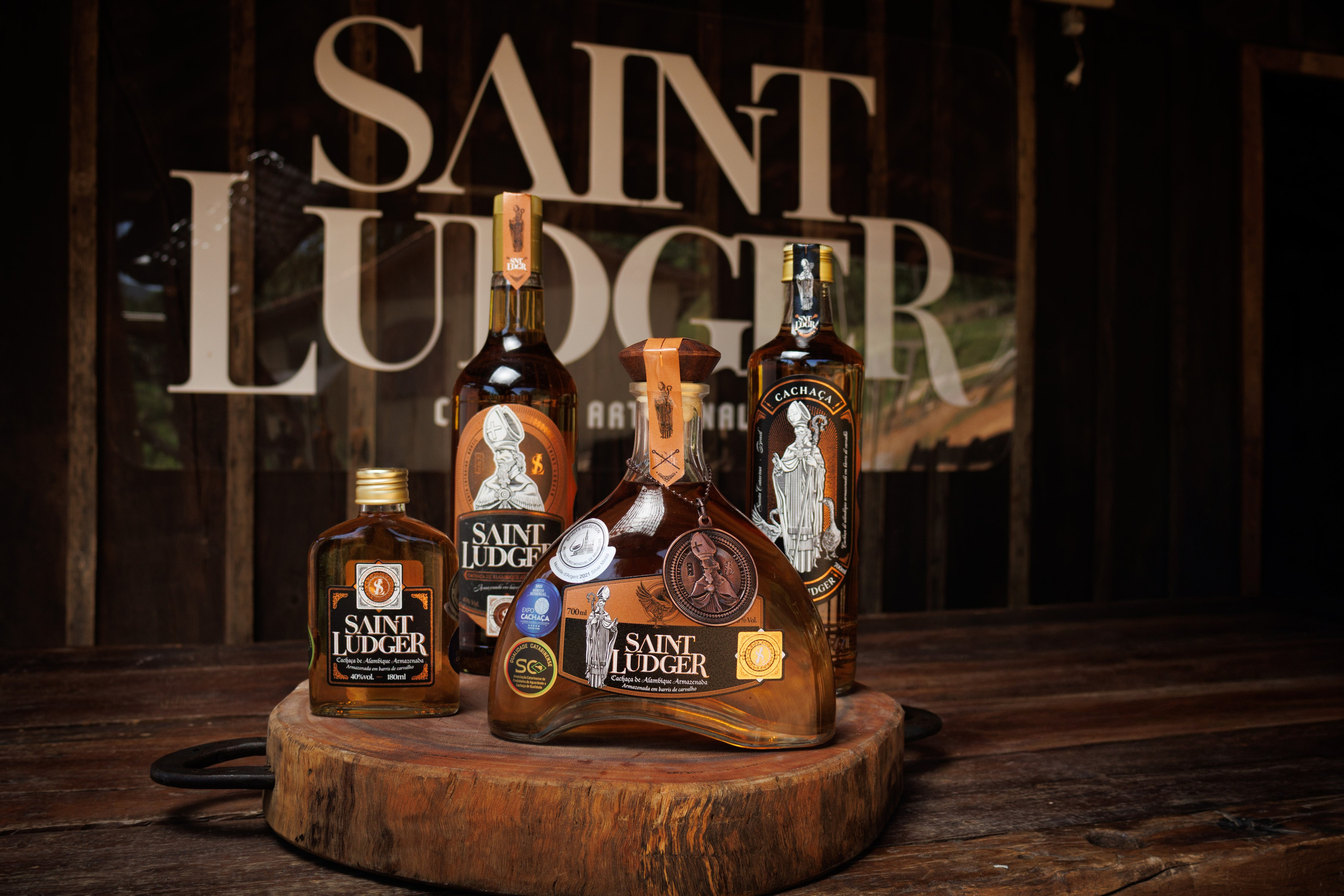 Fotografia de Marca para Bebidas Artesanais | Saint Ludger. Luan Hobold Fotografia