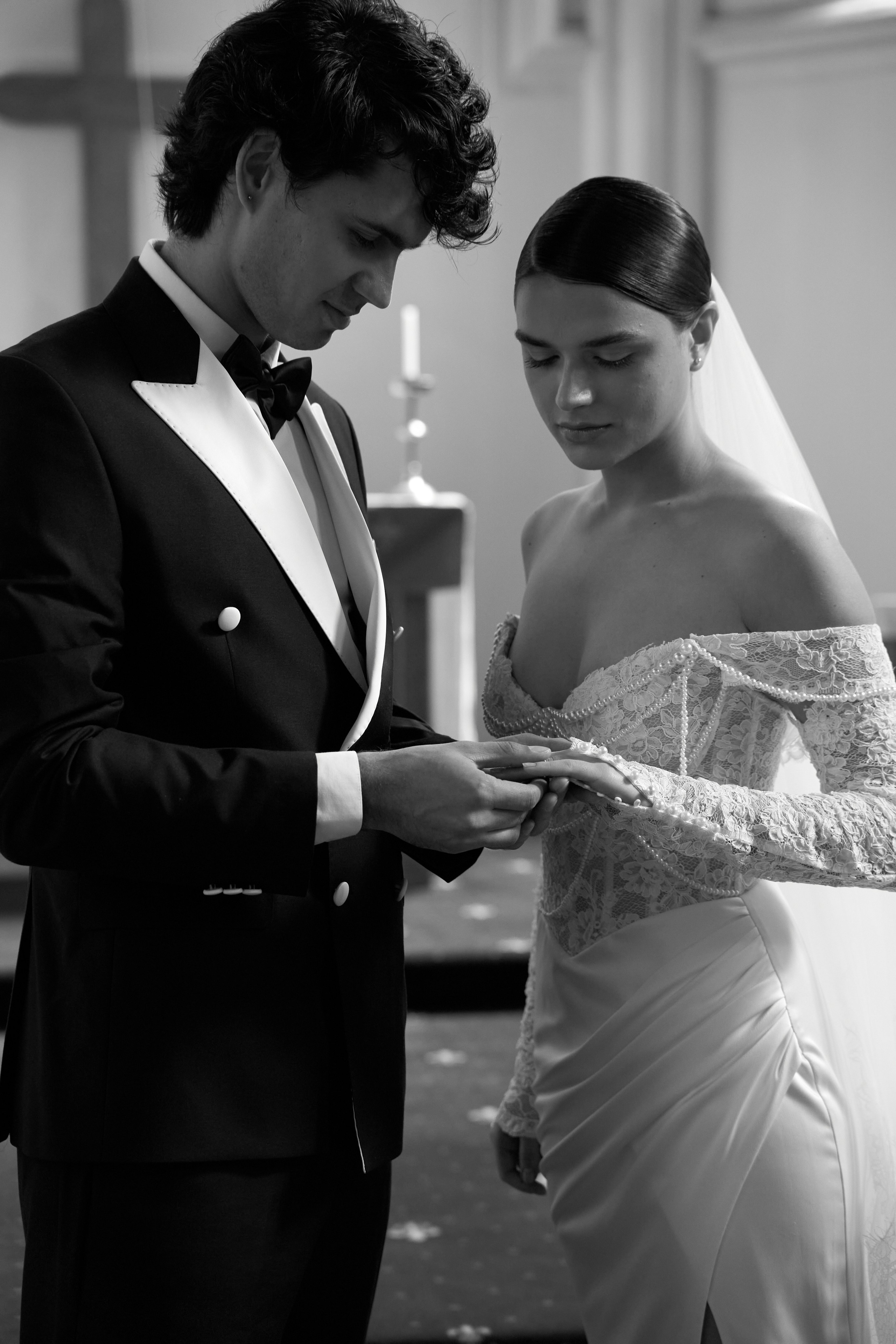 Cathedral Ceremony. Gabriela & Luis. Wedding & Portrait Photographer in Cancun, Tulum & Mexico City — Elena Ruzgis
