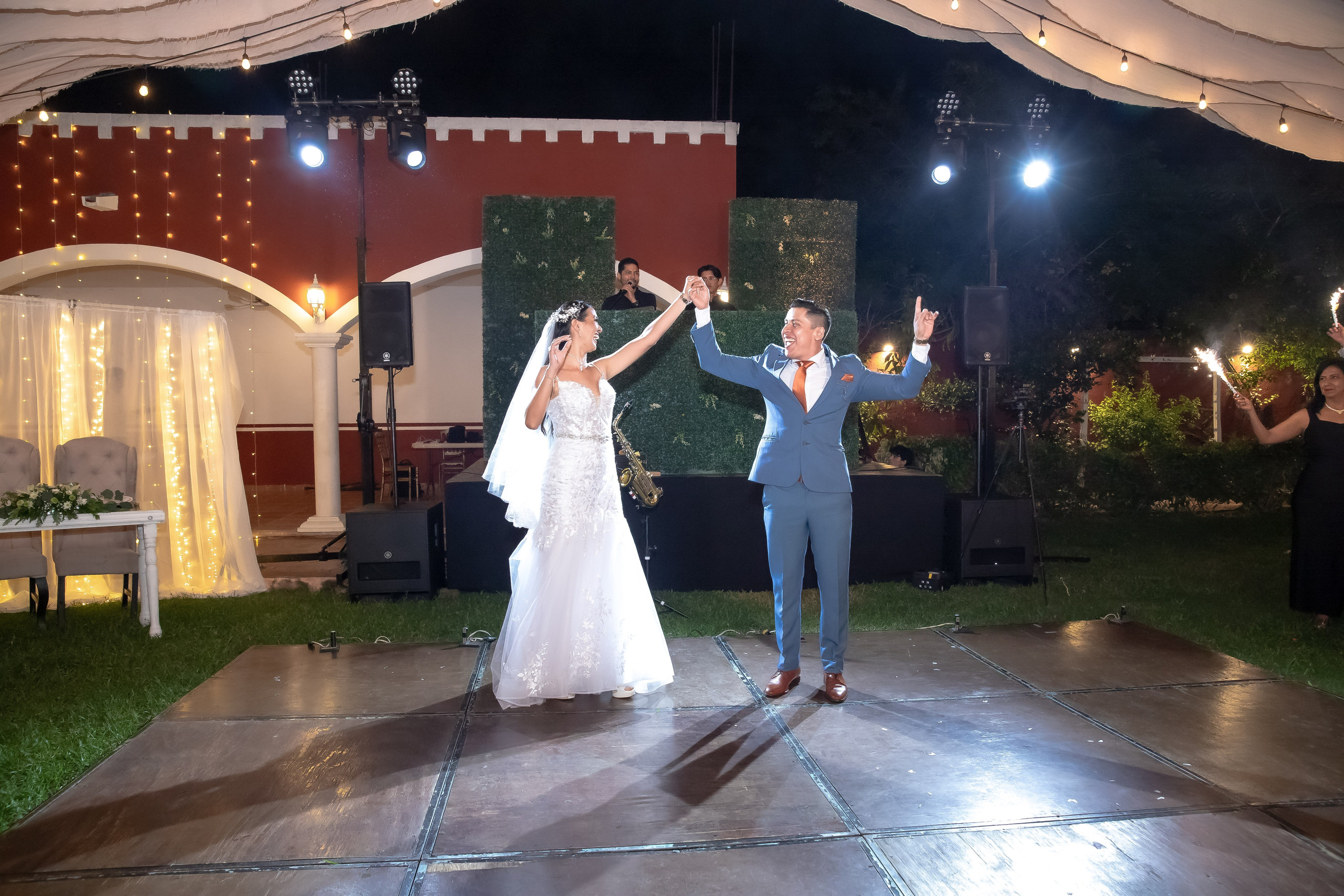 Delta & Cesar. Simón Enríquez Studio
