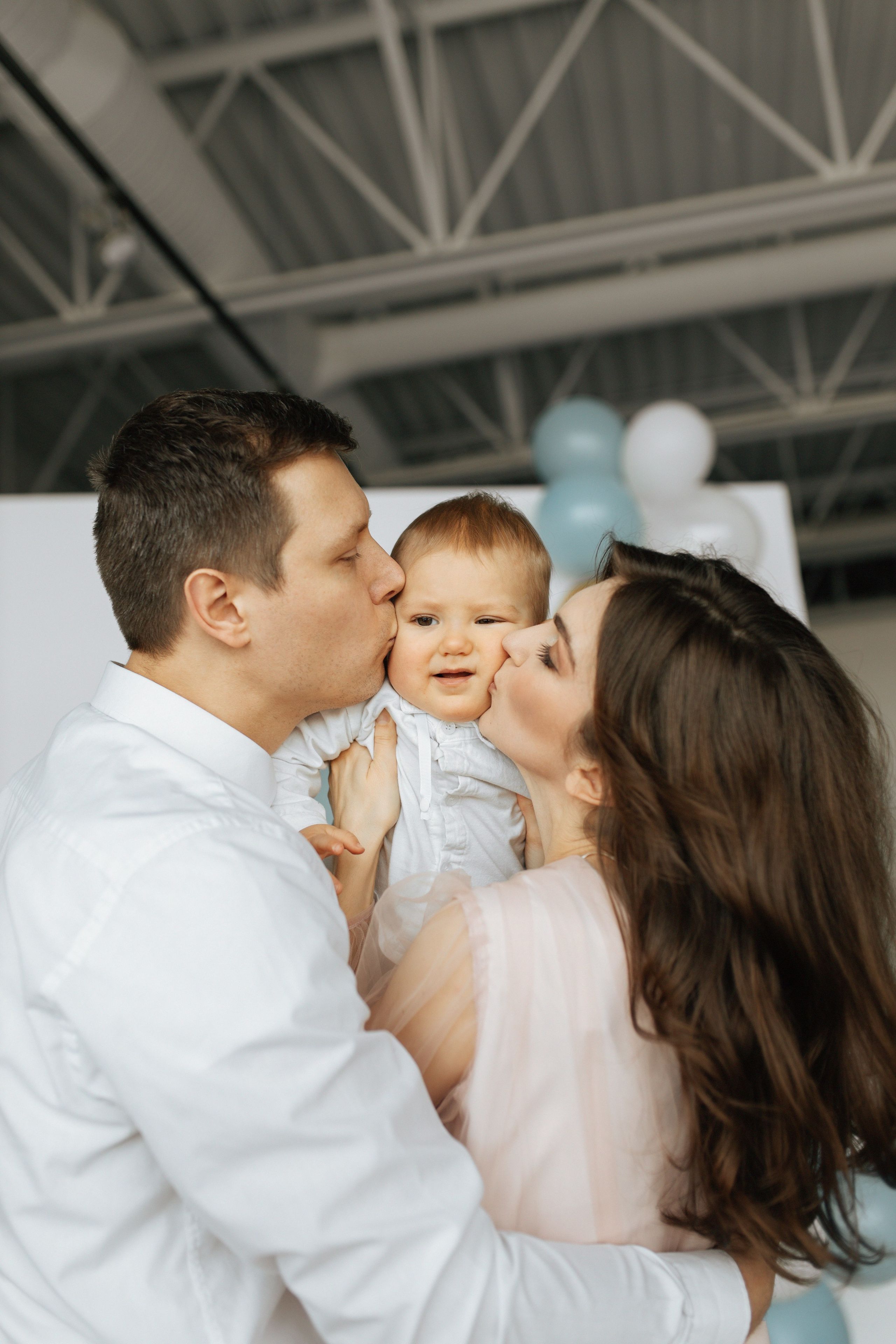 Aleksandr’s first birthday. Photographer Elvira Hryshchenko