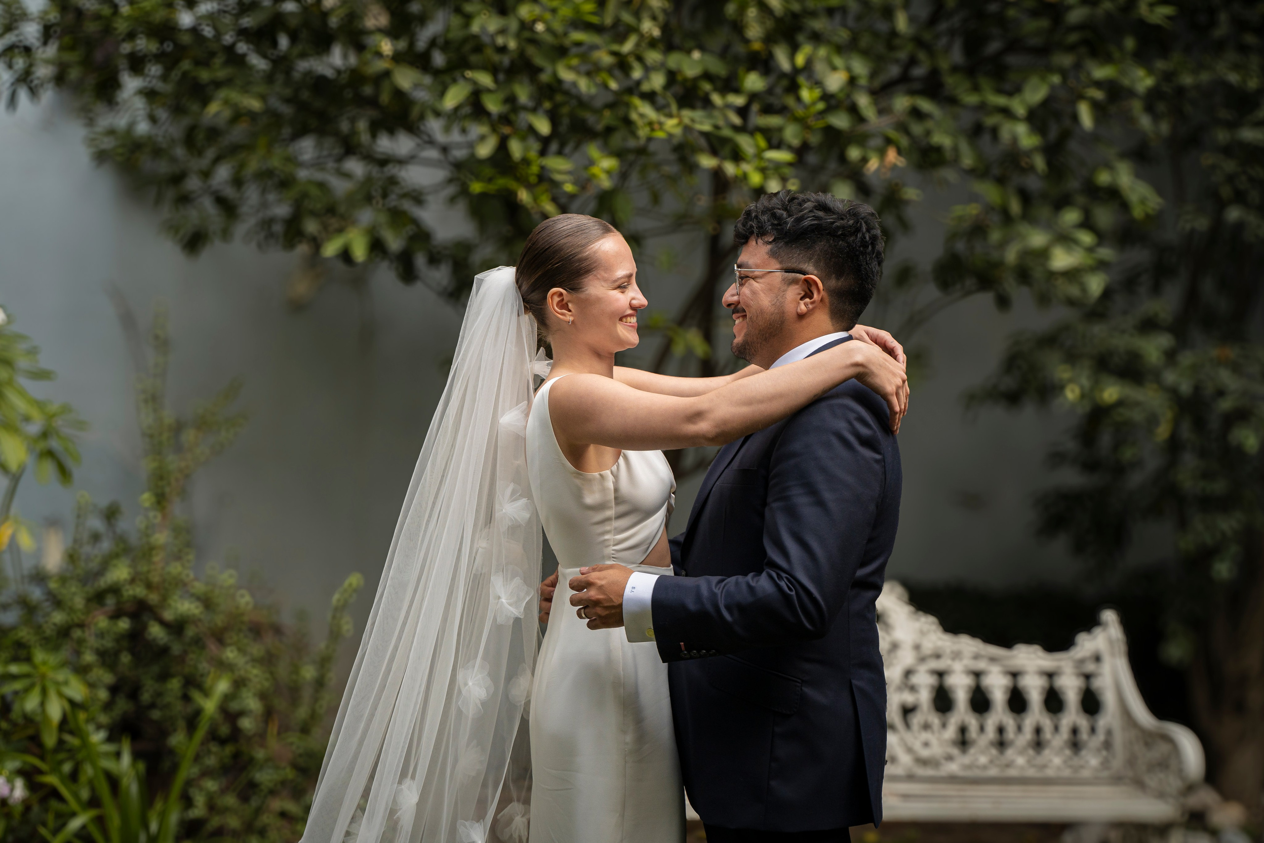 Professional Mexico City photographer specializing in weddings, surprise proposals, horse photo sessions and private events in Chapultepec. Ekaterina Frolova photography