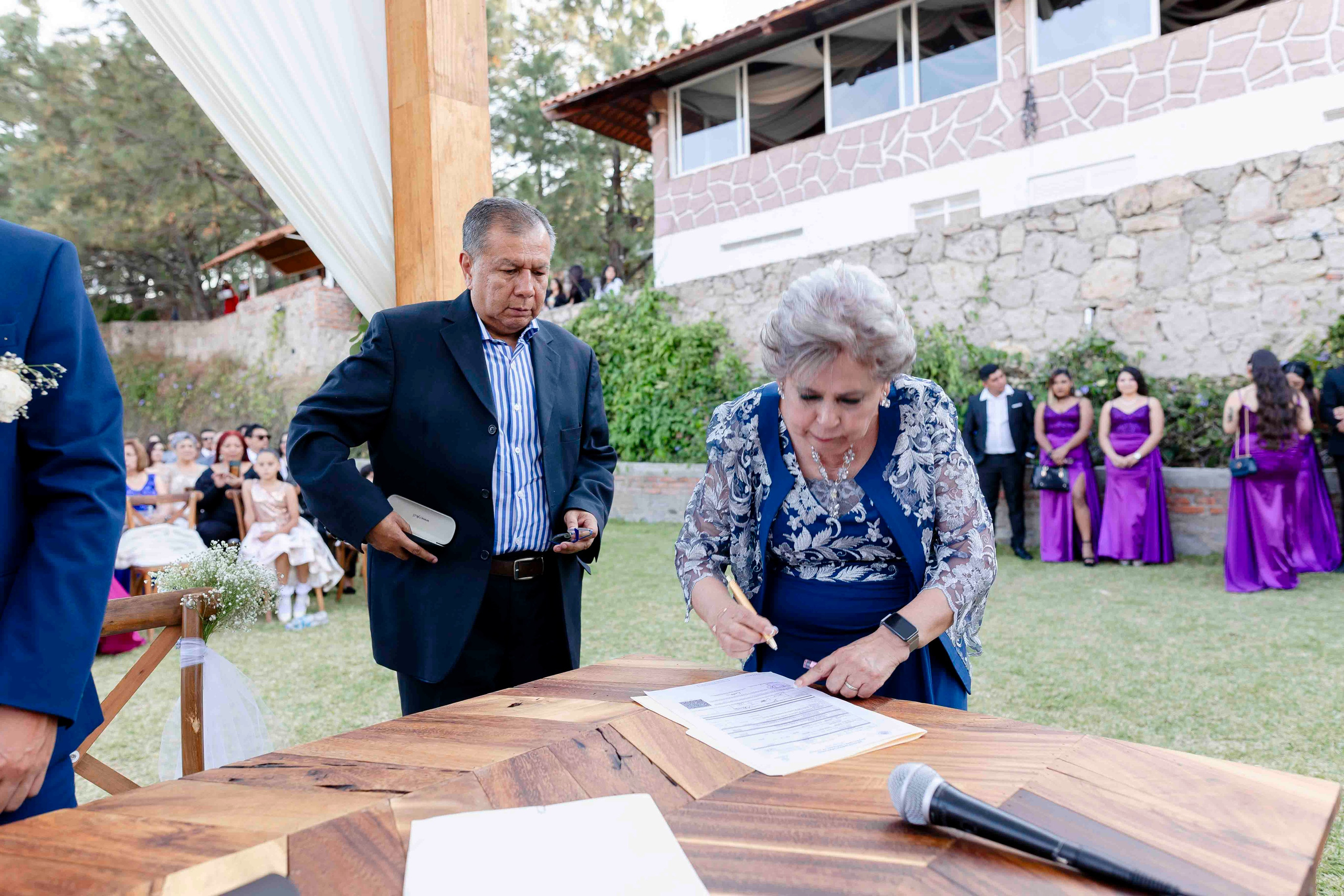 Civil. Wedding Photographer Ruth Preciado