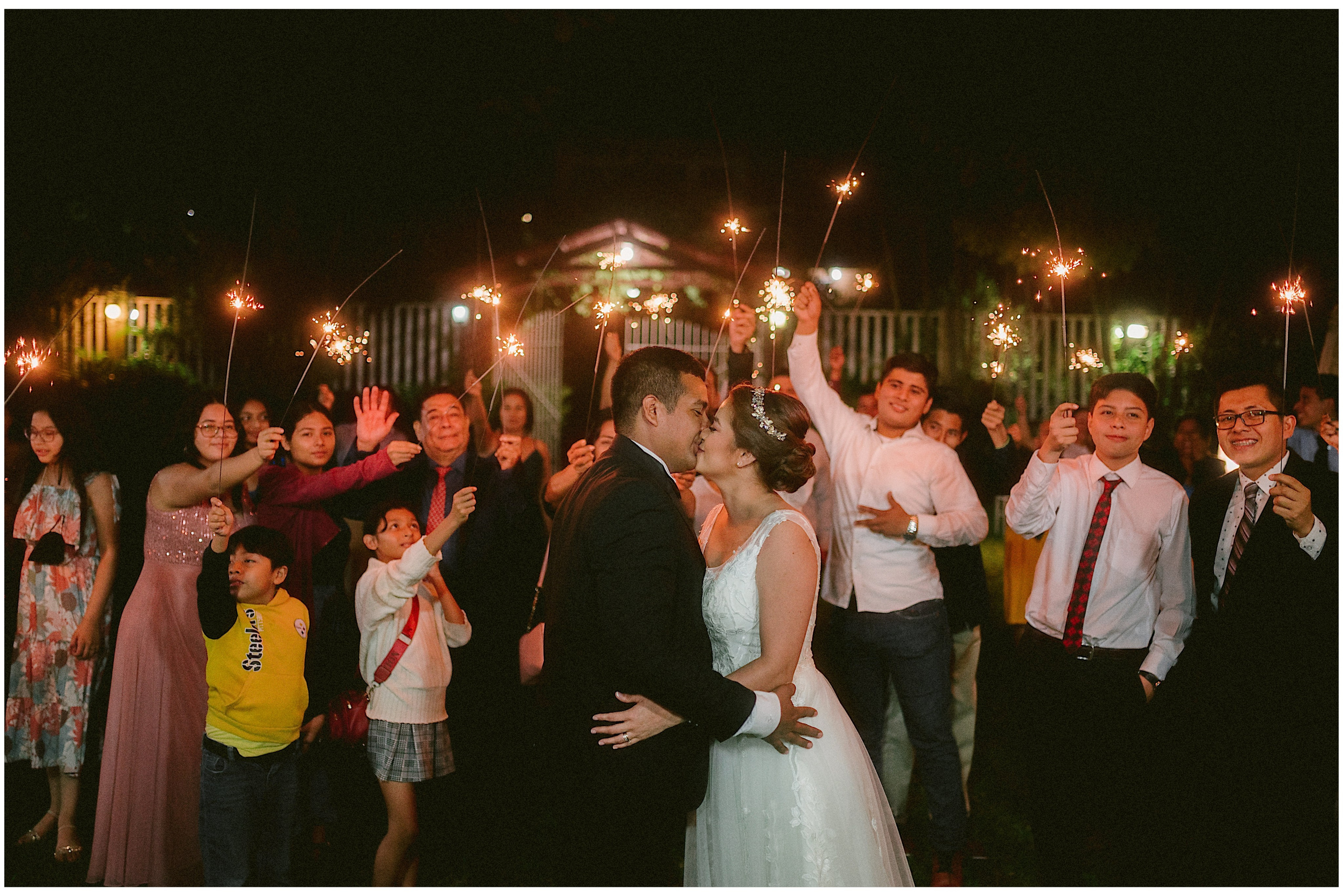 Familia y padrinos en boda — fotografía de grupos Carlos RaGo