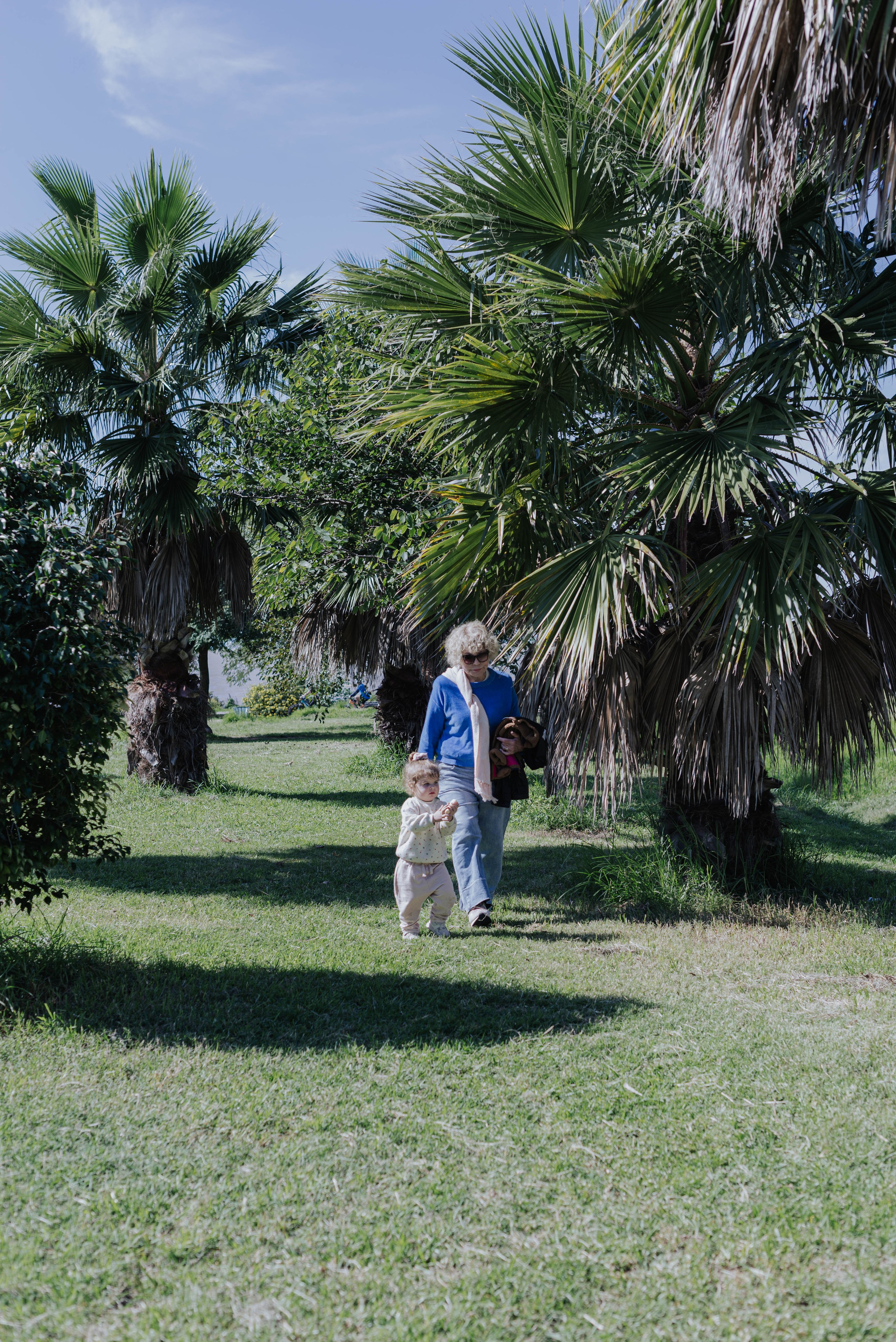 Great-grandmother in Buenos Aires. Photographer @elmirkami in the city of Buenos Aires