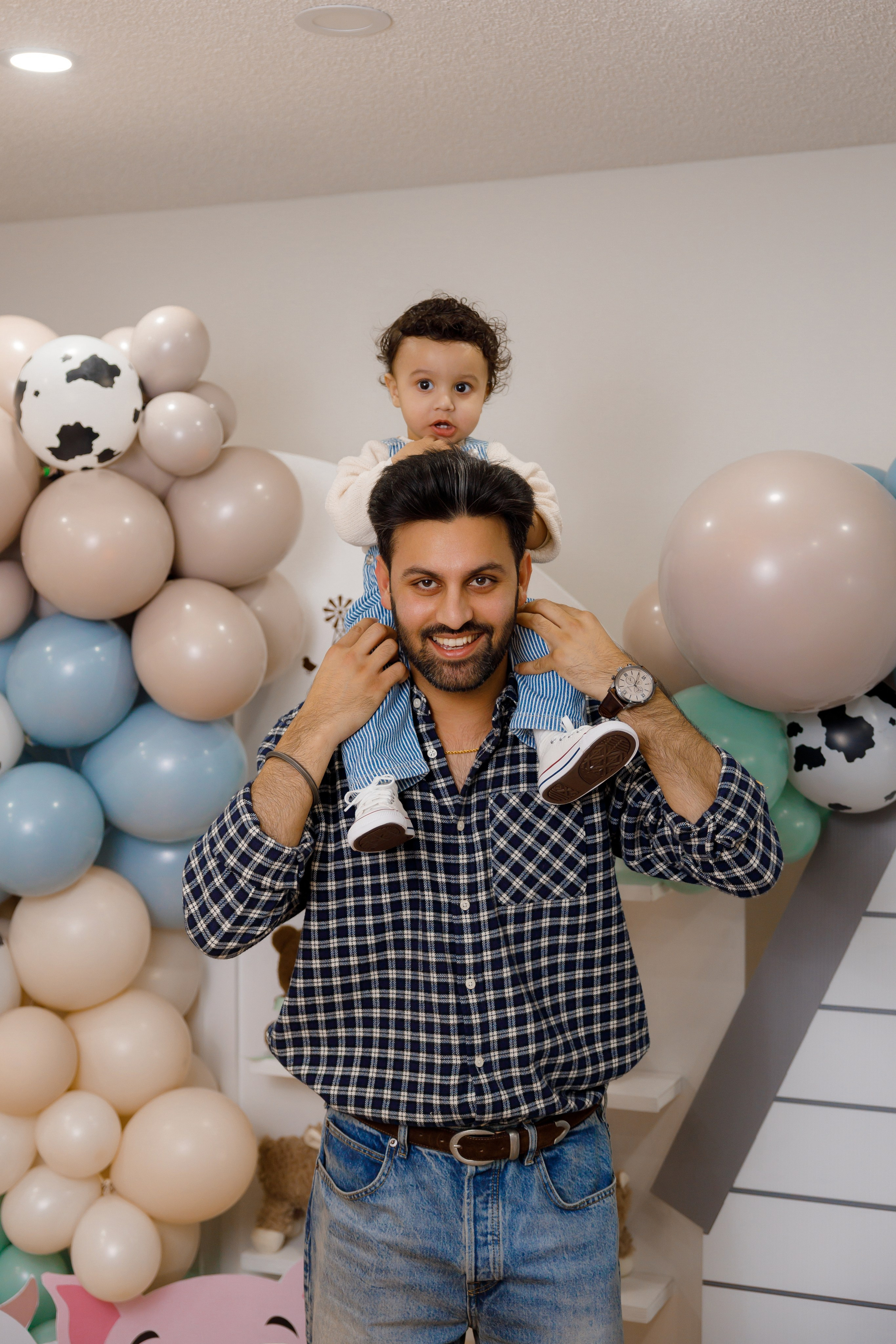 Fateh’s 1st birthday. Photographer Elvira Hryshchenko