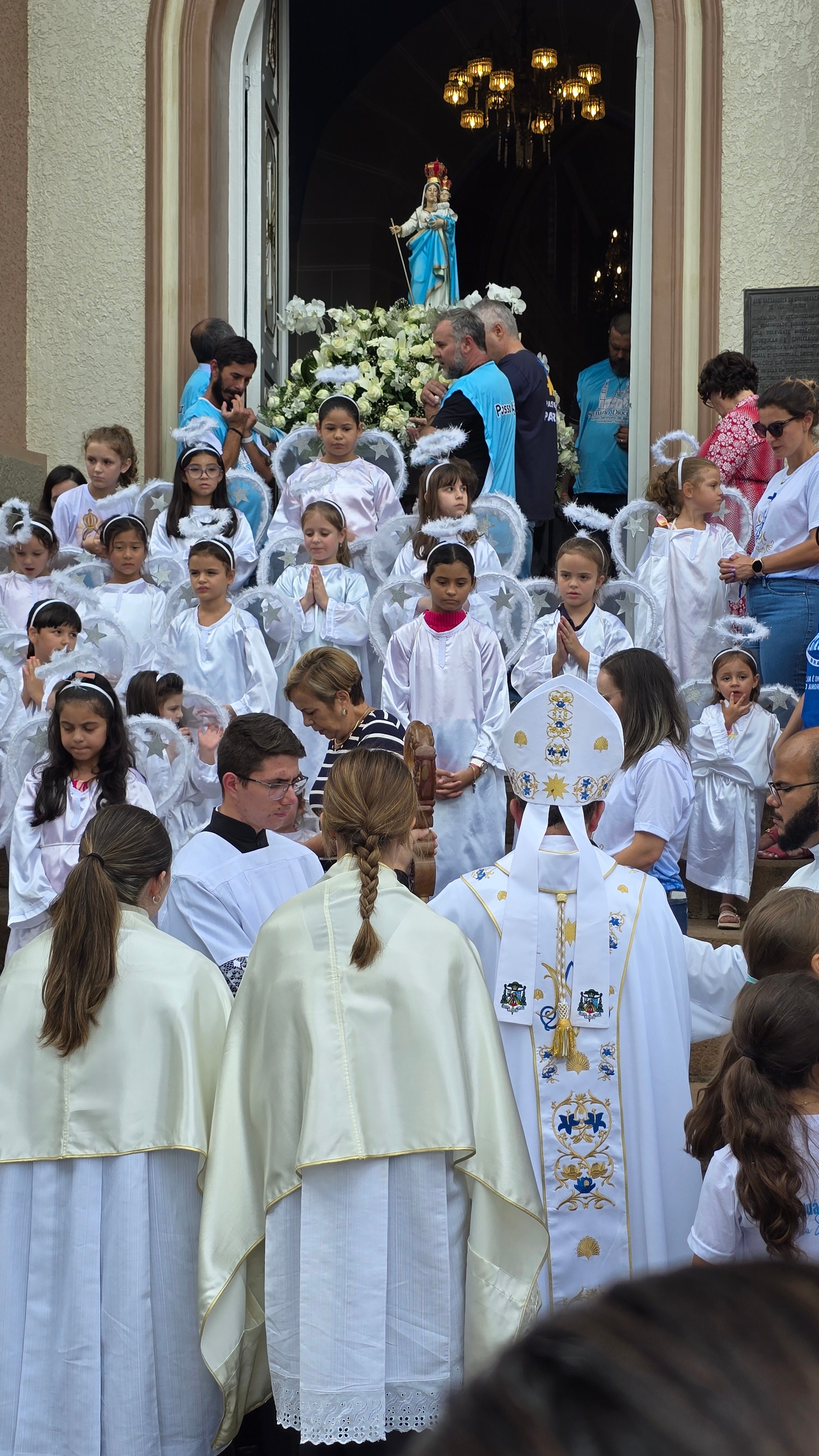 Peregrinação Nossa Senhora de Belém. Fotografia e Filmagem Handa Produções