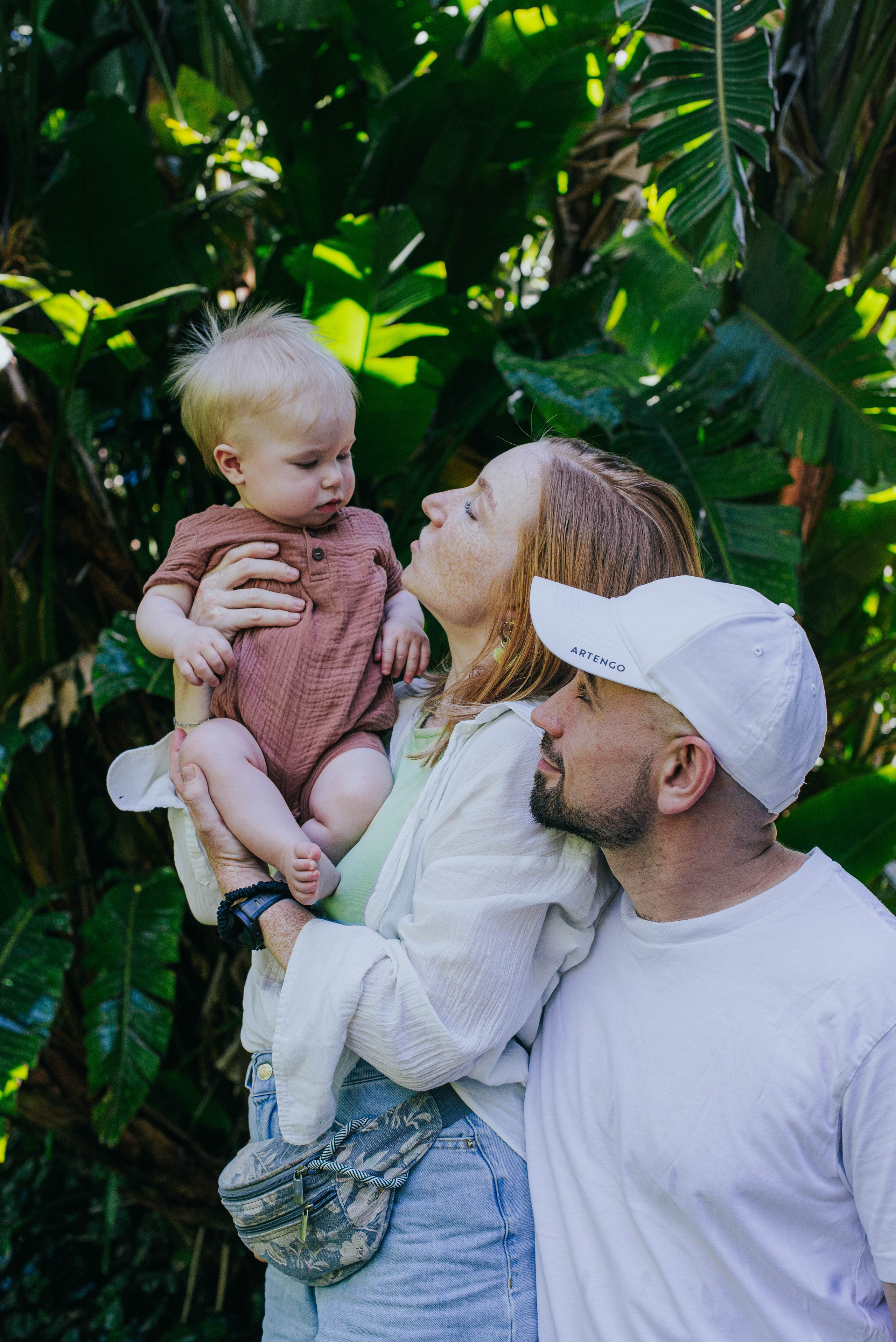 The day they turned one. Photographer @elmirkami in the city of Buenos Aires
