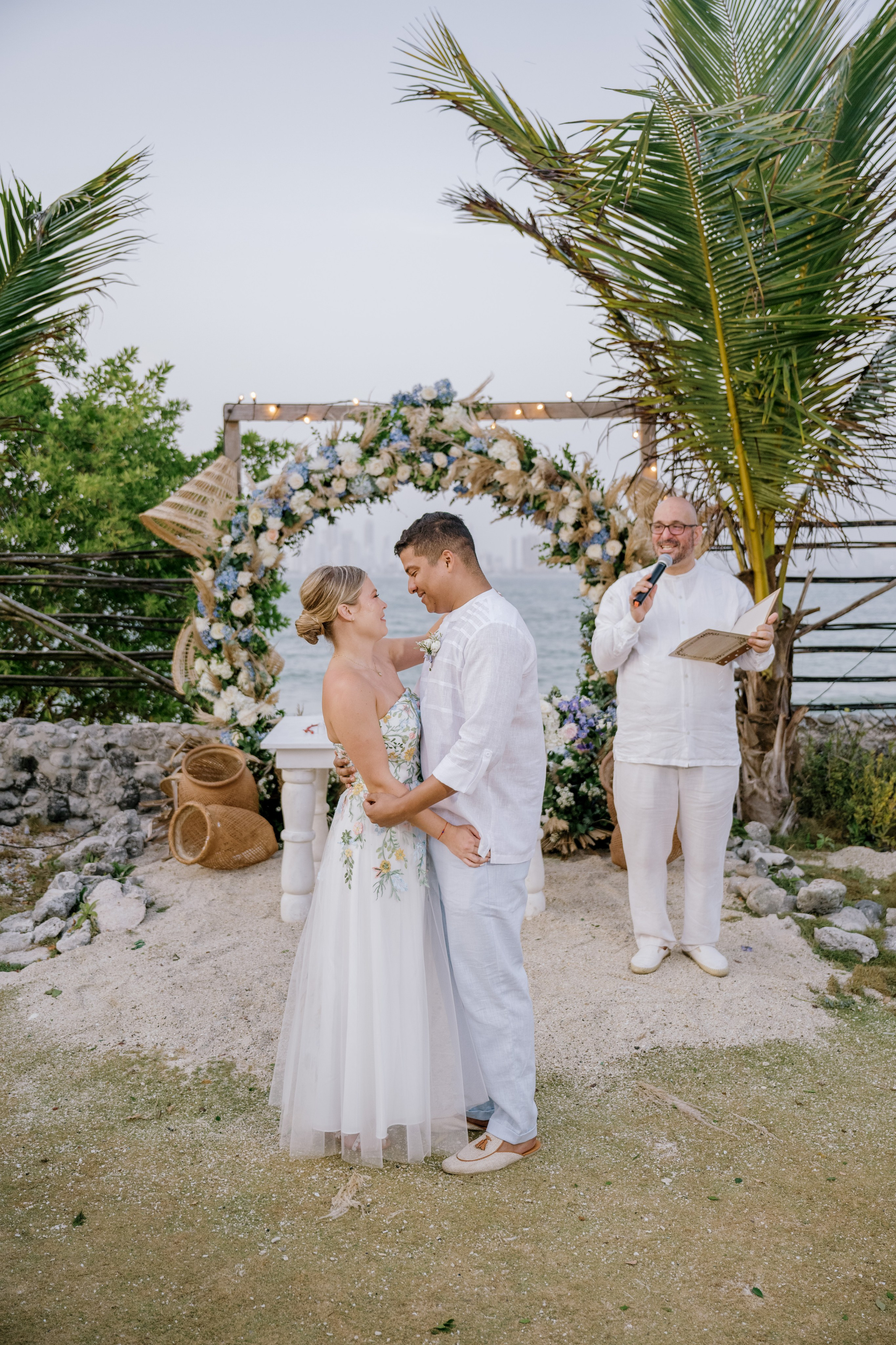 GALLERY 1. Regino Foto l Fotógrafo de bodas y eventos sociales en Cartagena- Colombia