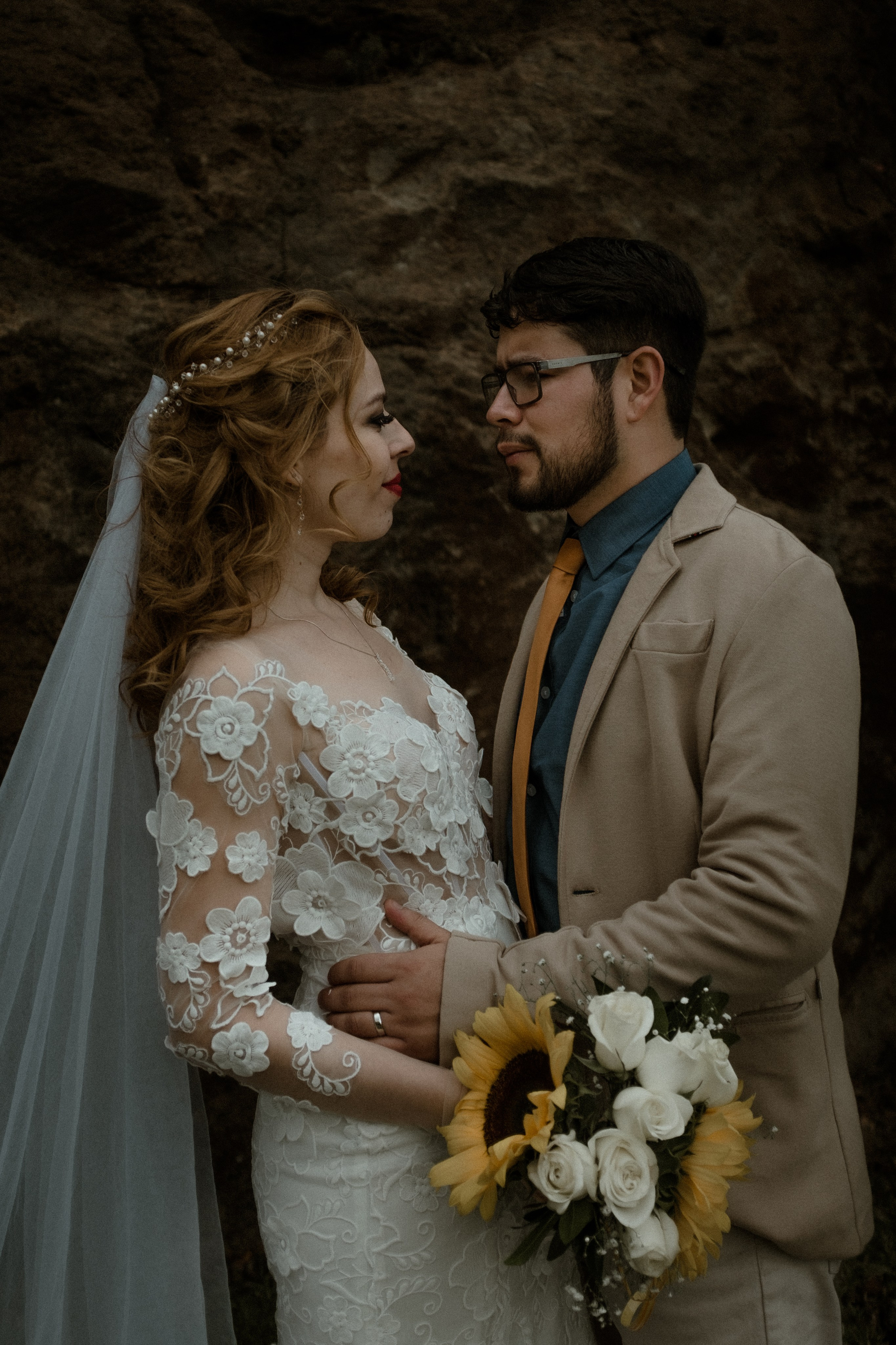HISTORIA DE AMOR. TWO MILLIMETERS